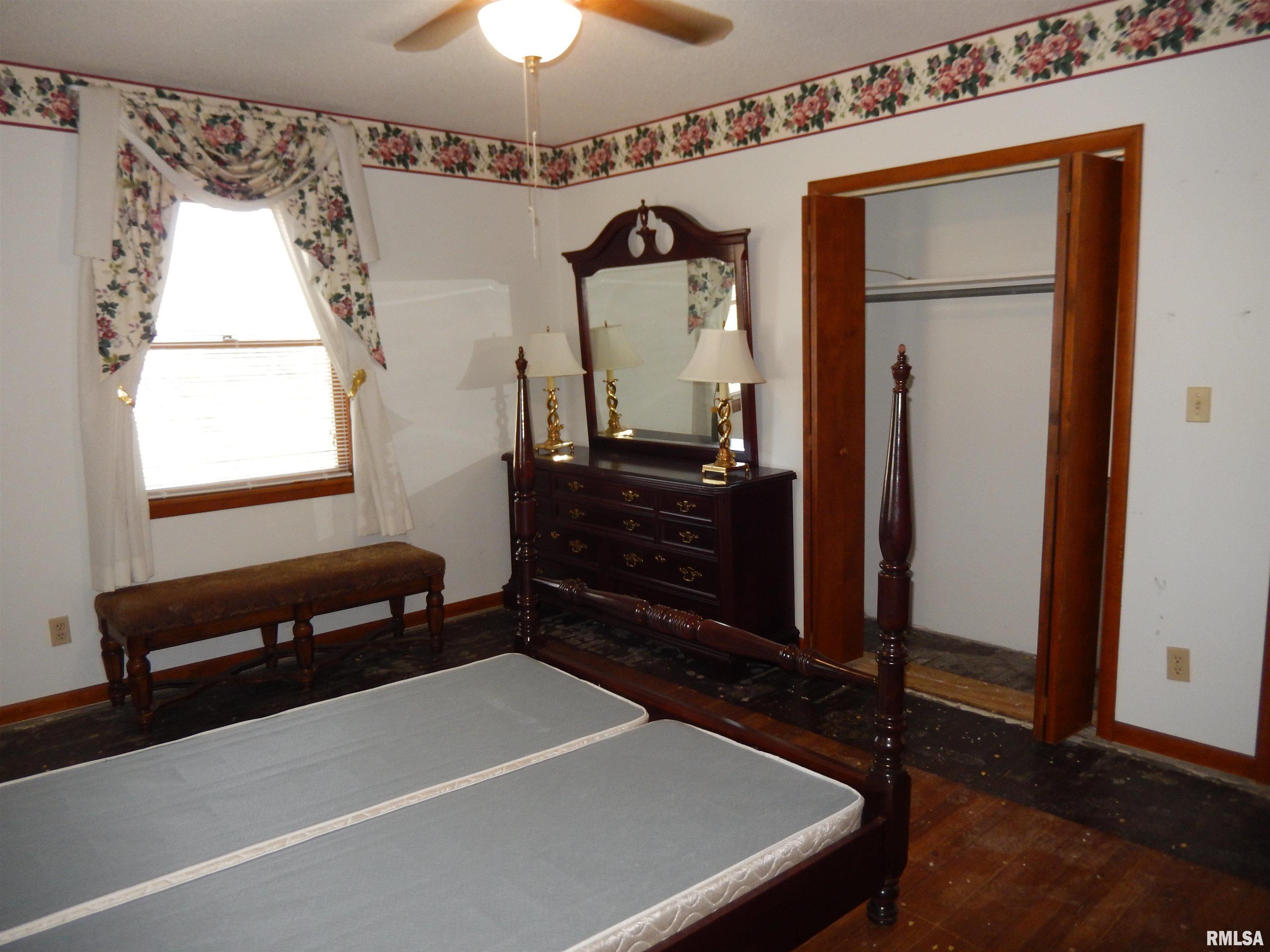 201 W Market Street, Colchester, Illinois image 19