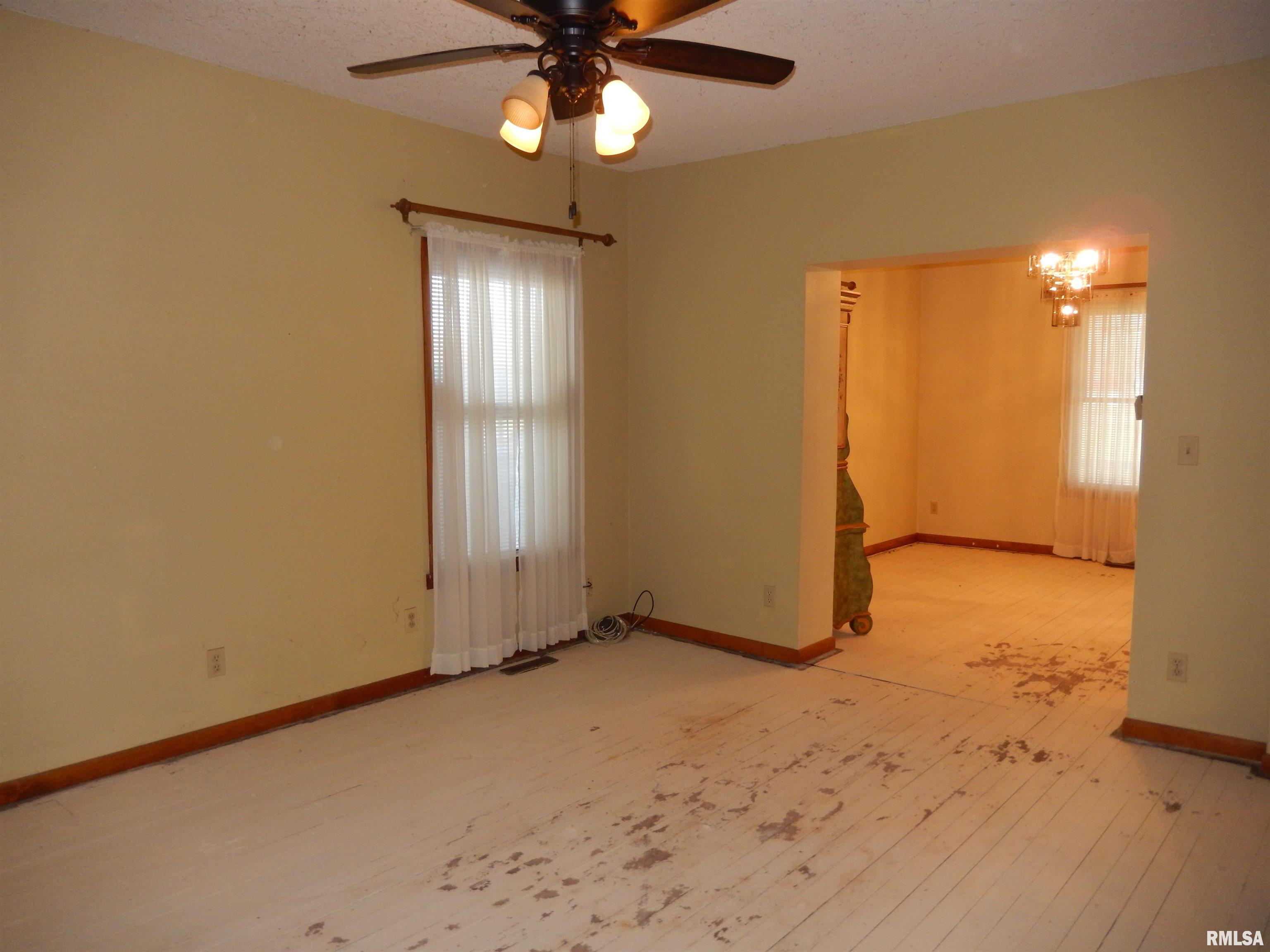 201 W Market Street, Colchester, Illinois image 12