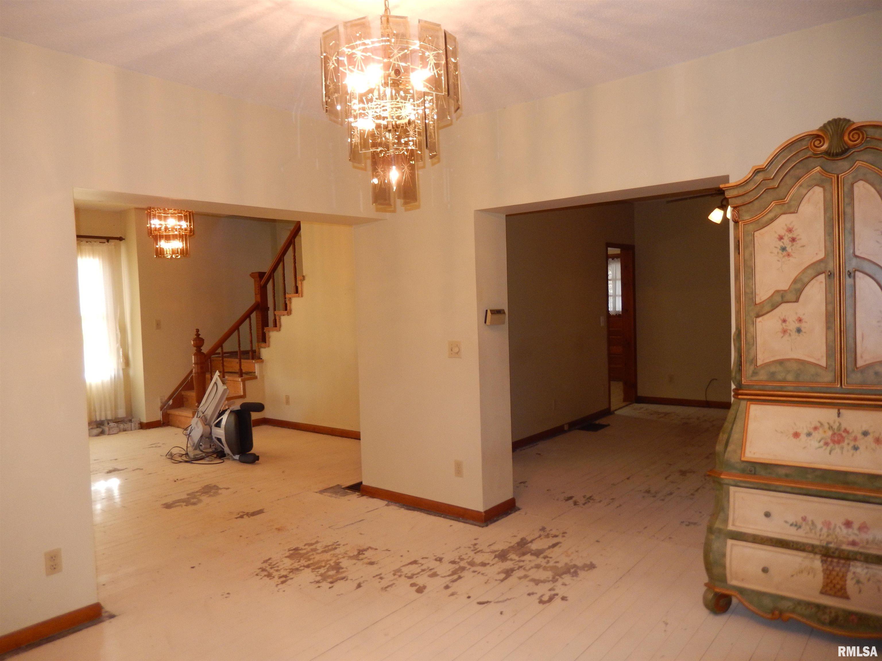 201 W Market Street, Colchester, Illinois image 10
