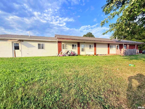 Multifamily For Sale - 114 Central Avenue<br/> Kincaid, IL 62540