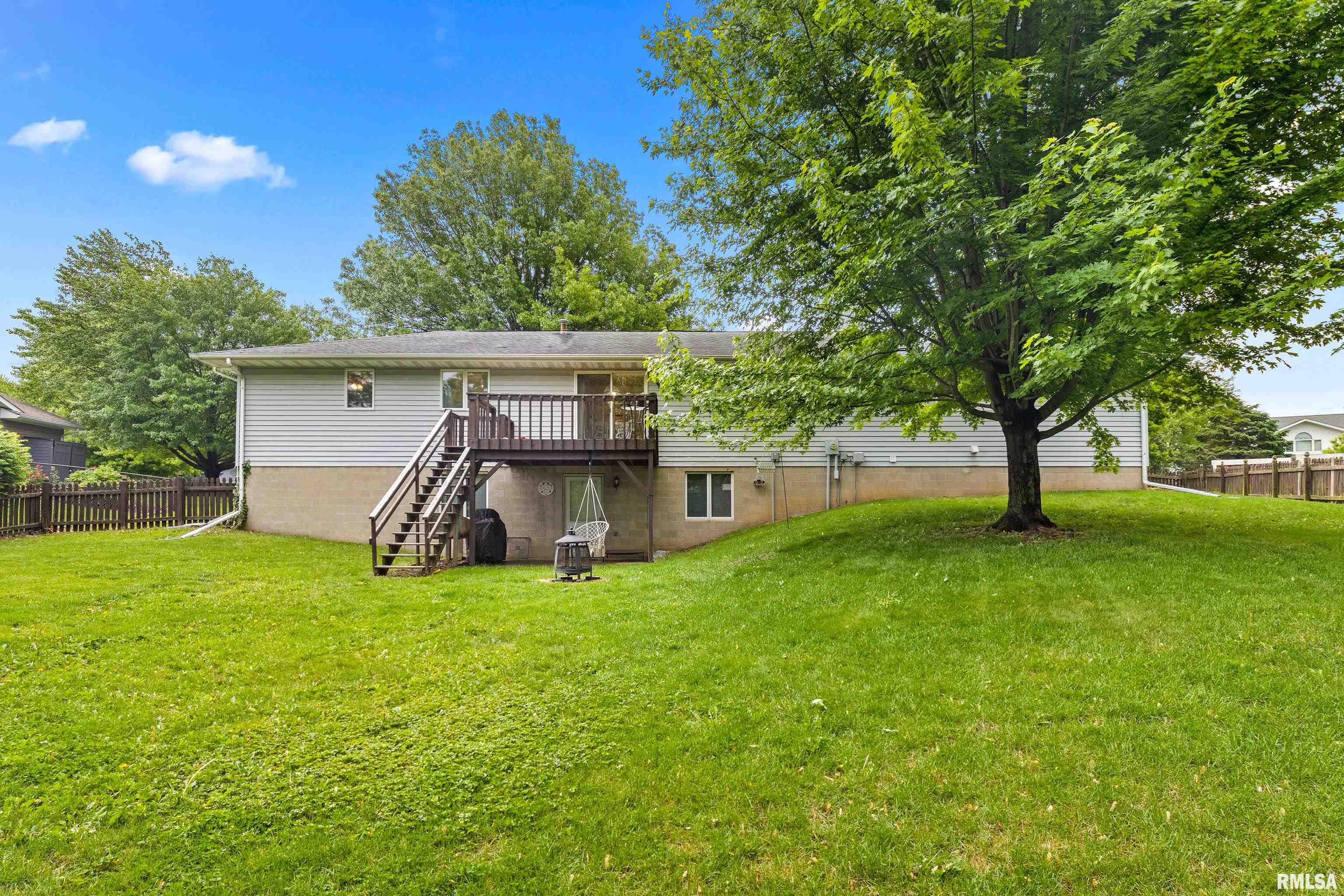 12515 N Cedar Bluff Drive, Dunlap, Illinois image 36