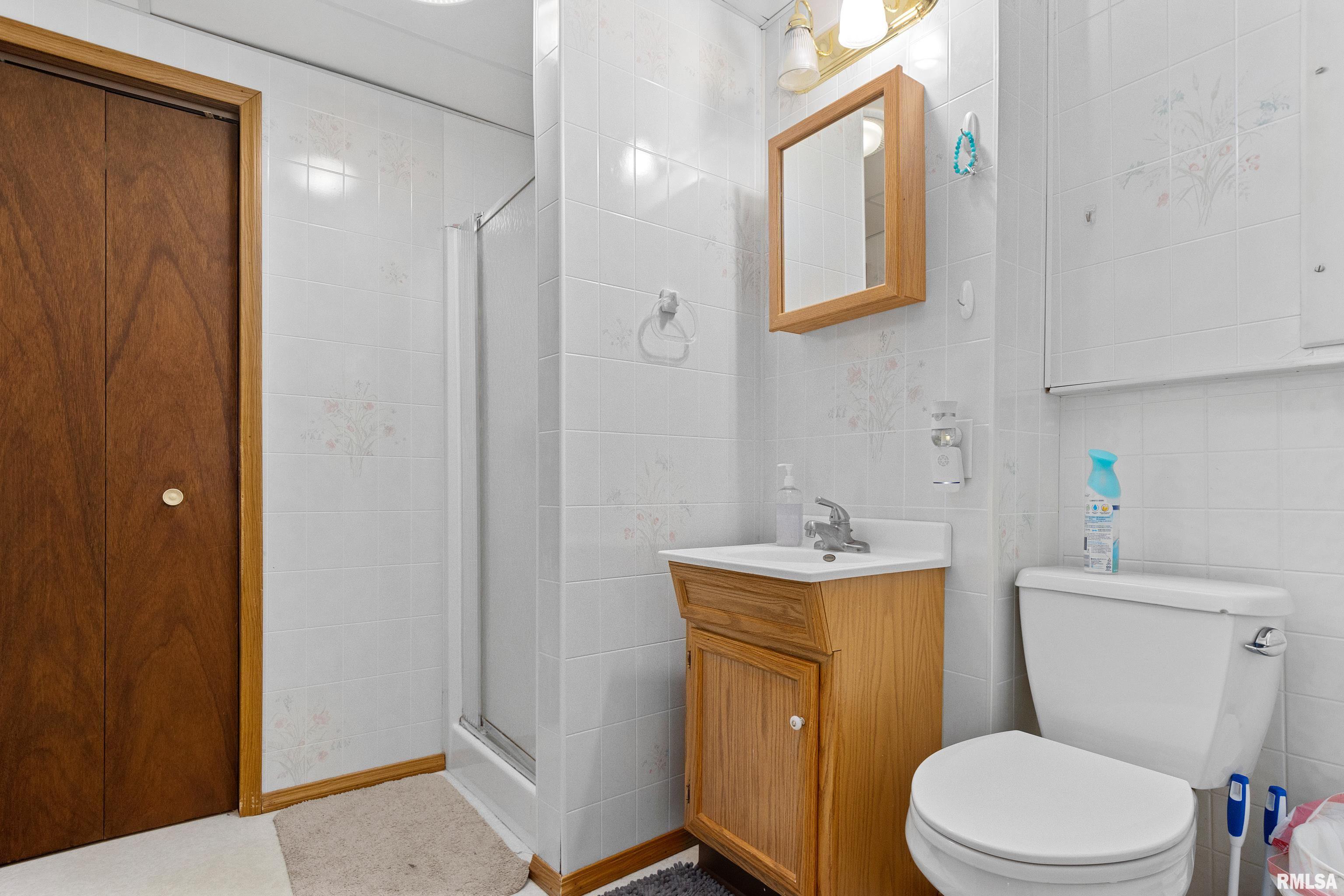 12515 N Cedar Bluff Drive, Dunlap, Illinois image 35