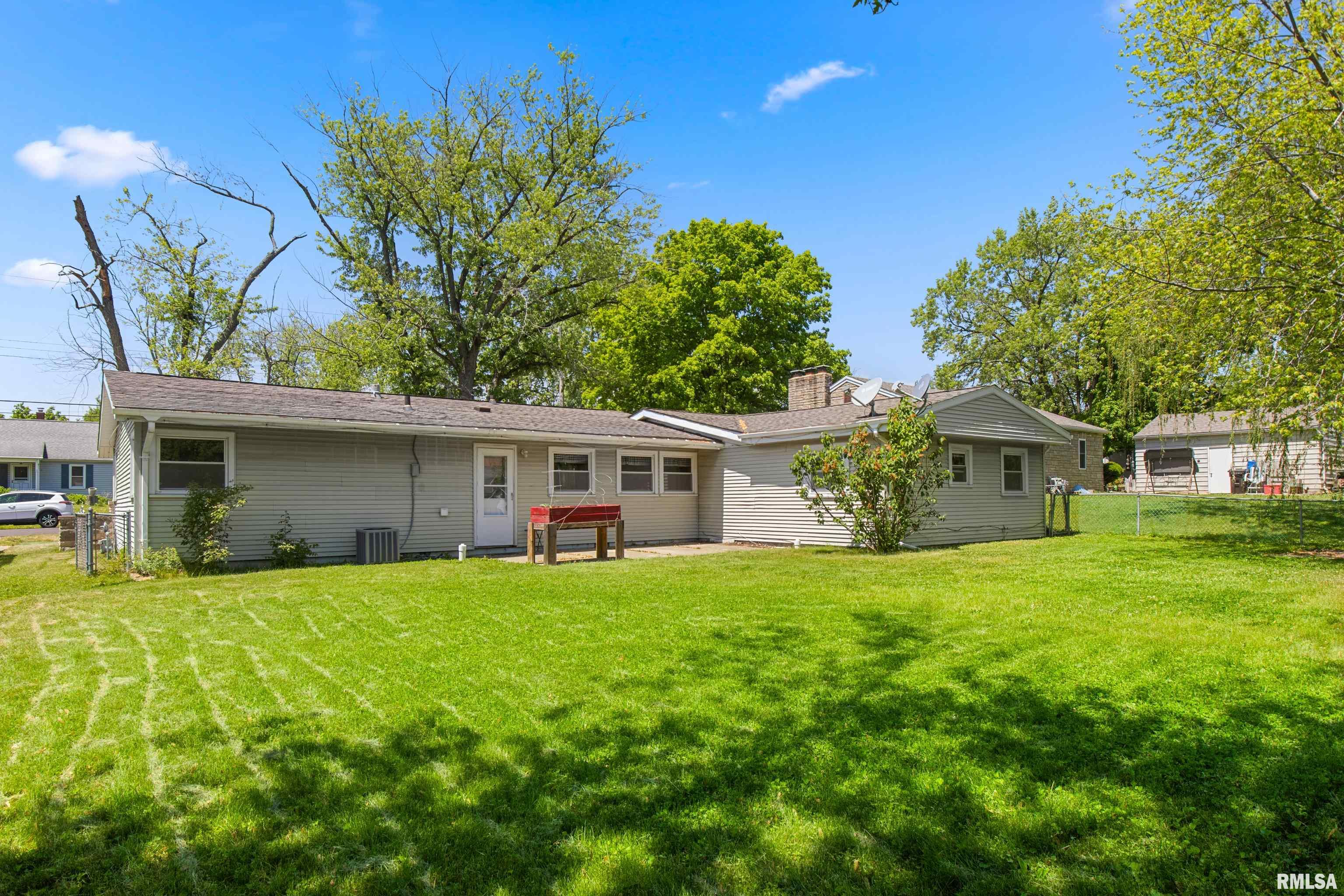 110 Bess Street, Washington, Illinois image 34