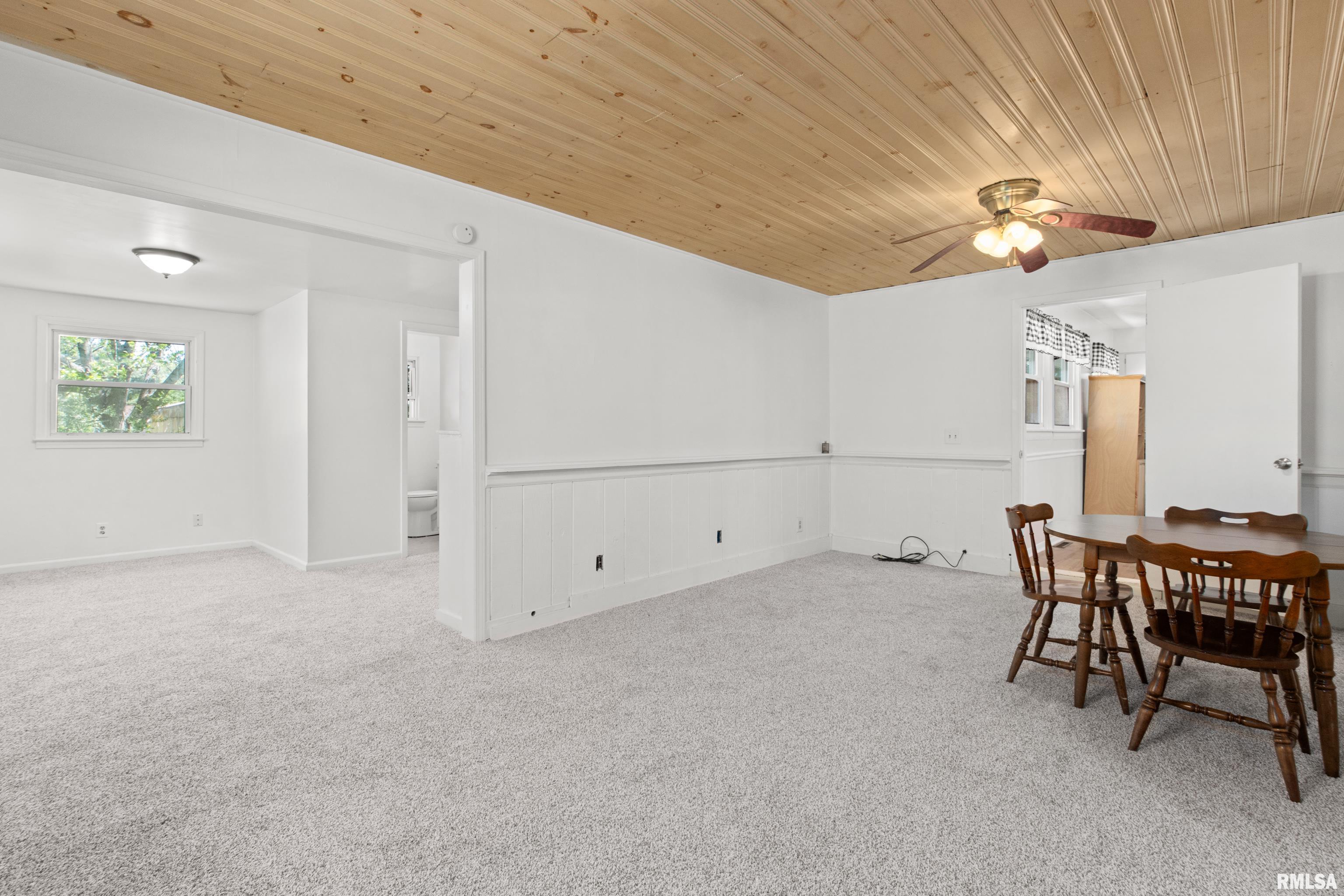 110 Bess Street, Washington, Illinois image 17