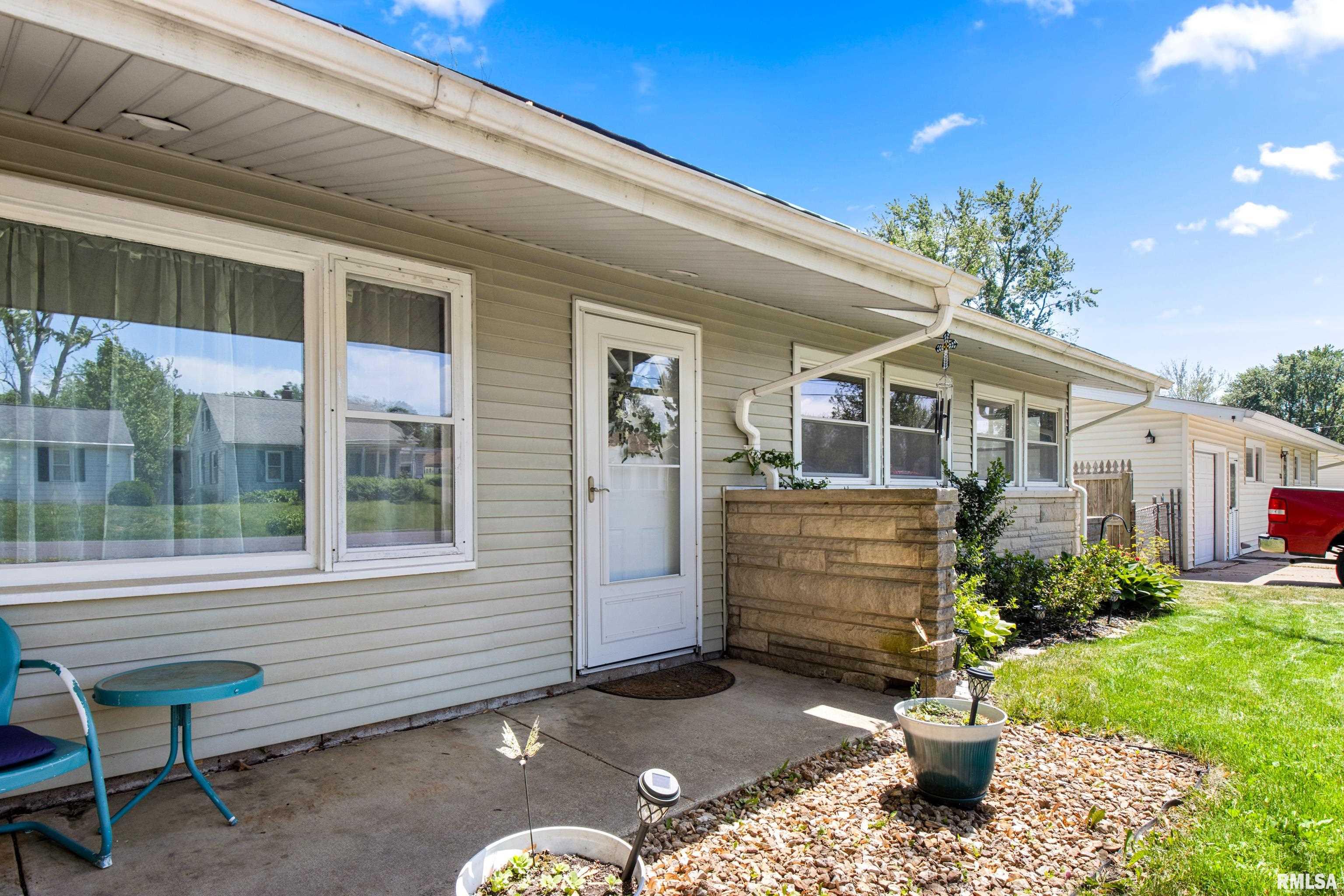 110 Bess Street, Washington, Illinois image 3