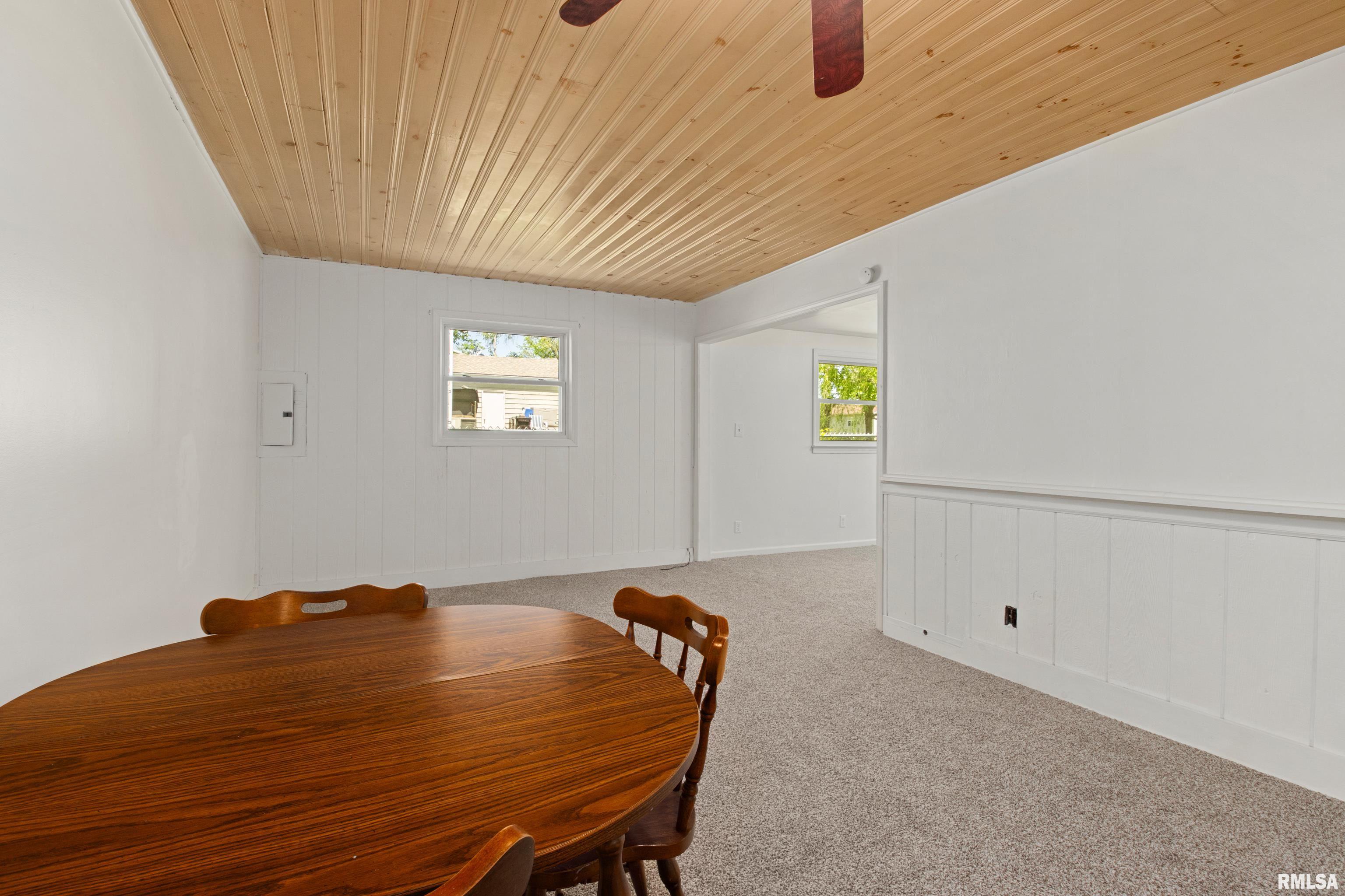 110 Bess Street, Washington, Illinois image 16