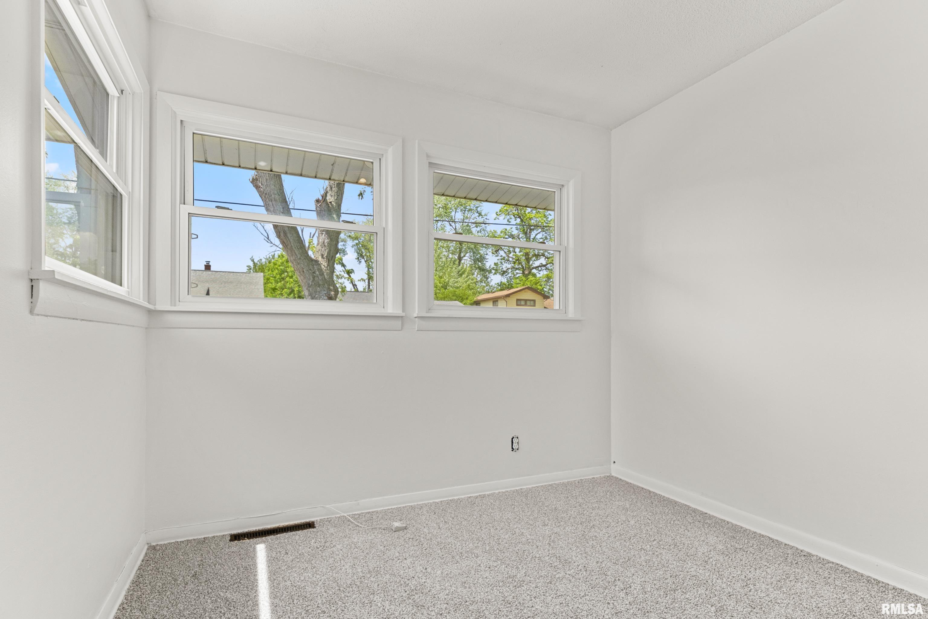 110 Bess Street, Washington, Illinois image 26