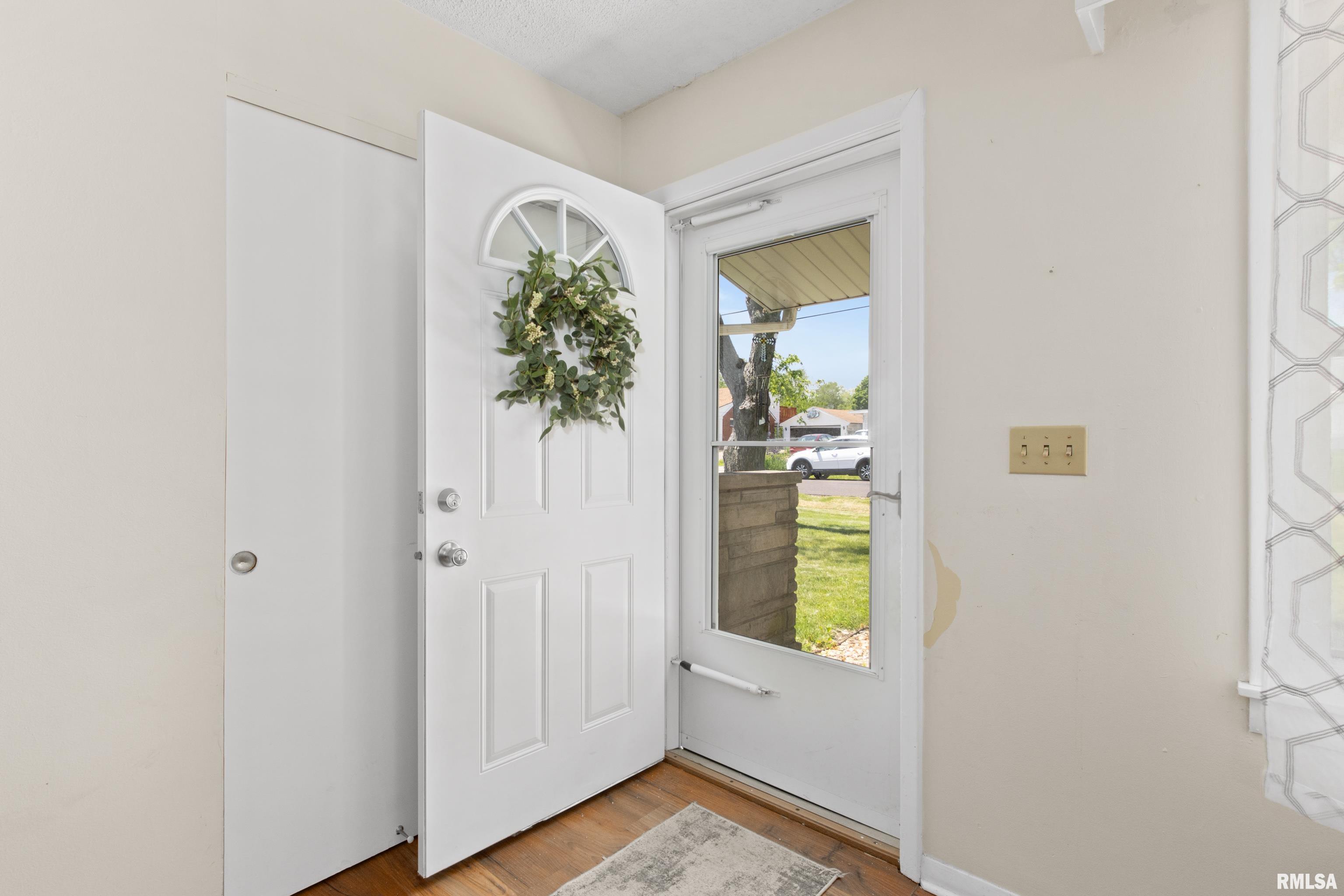 110 Bess Street, Washington, Illinois image 5