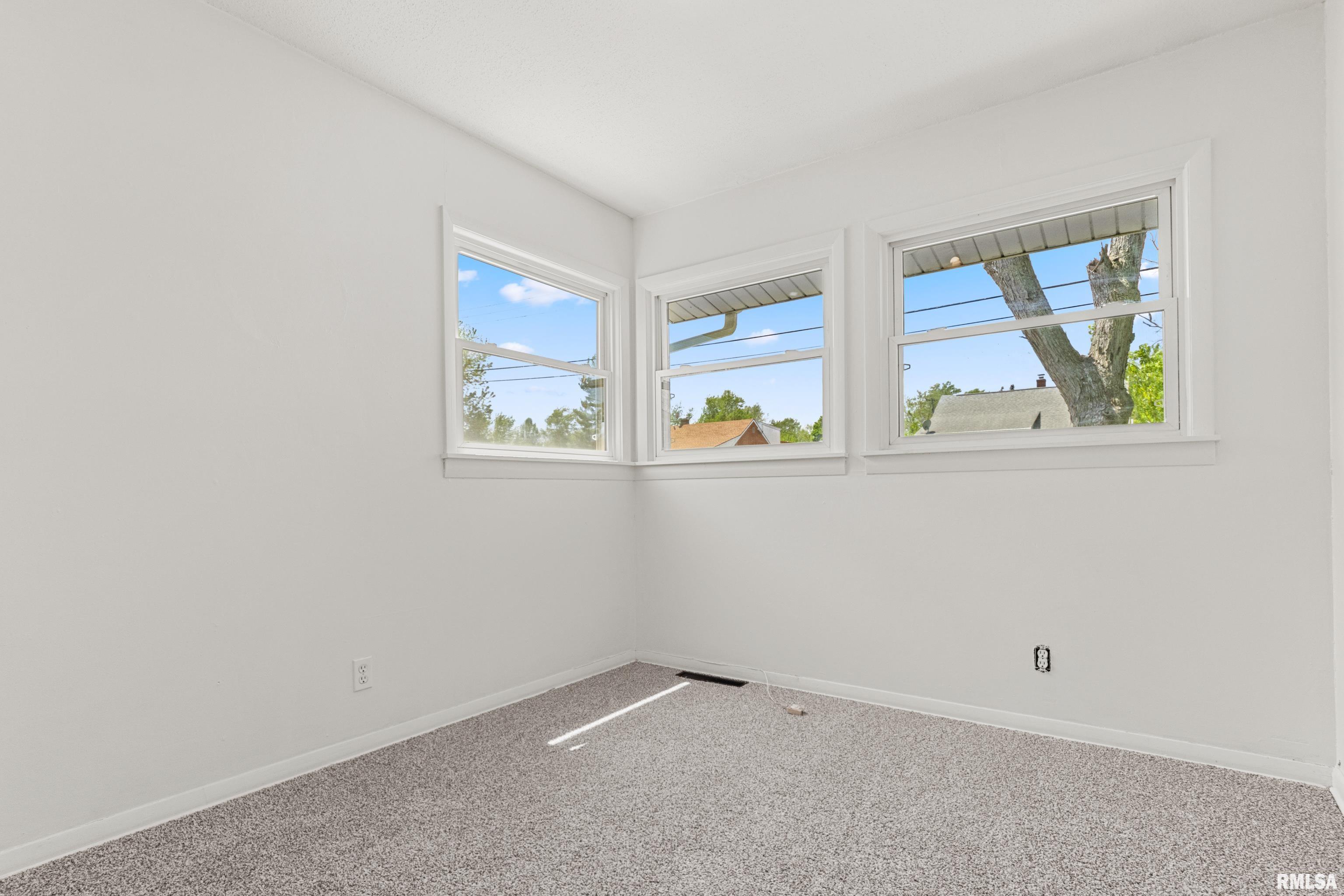 110 Bess Street, Washington, Illinois image 30