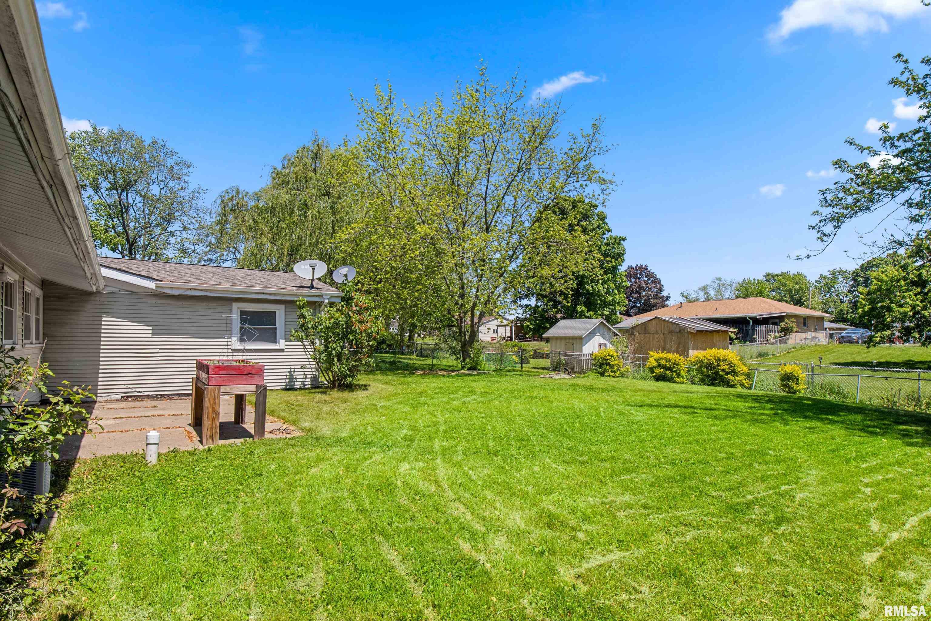 110 Bess Street, Washington, Illinois image 33
