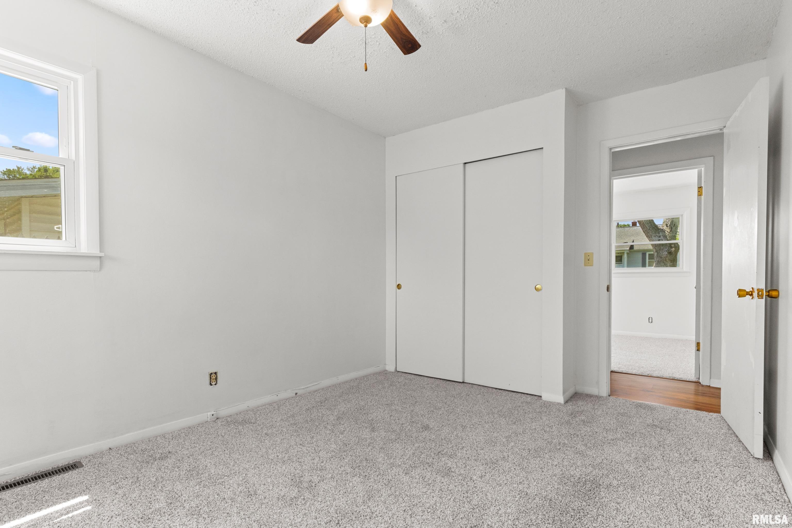 110 Bess Street, Washington, Illinois image 24