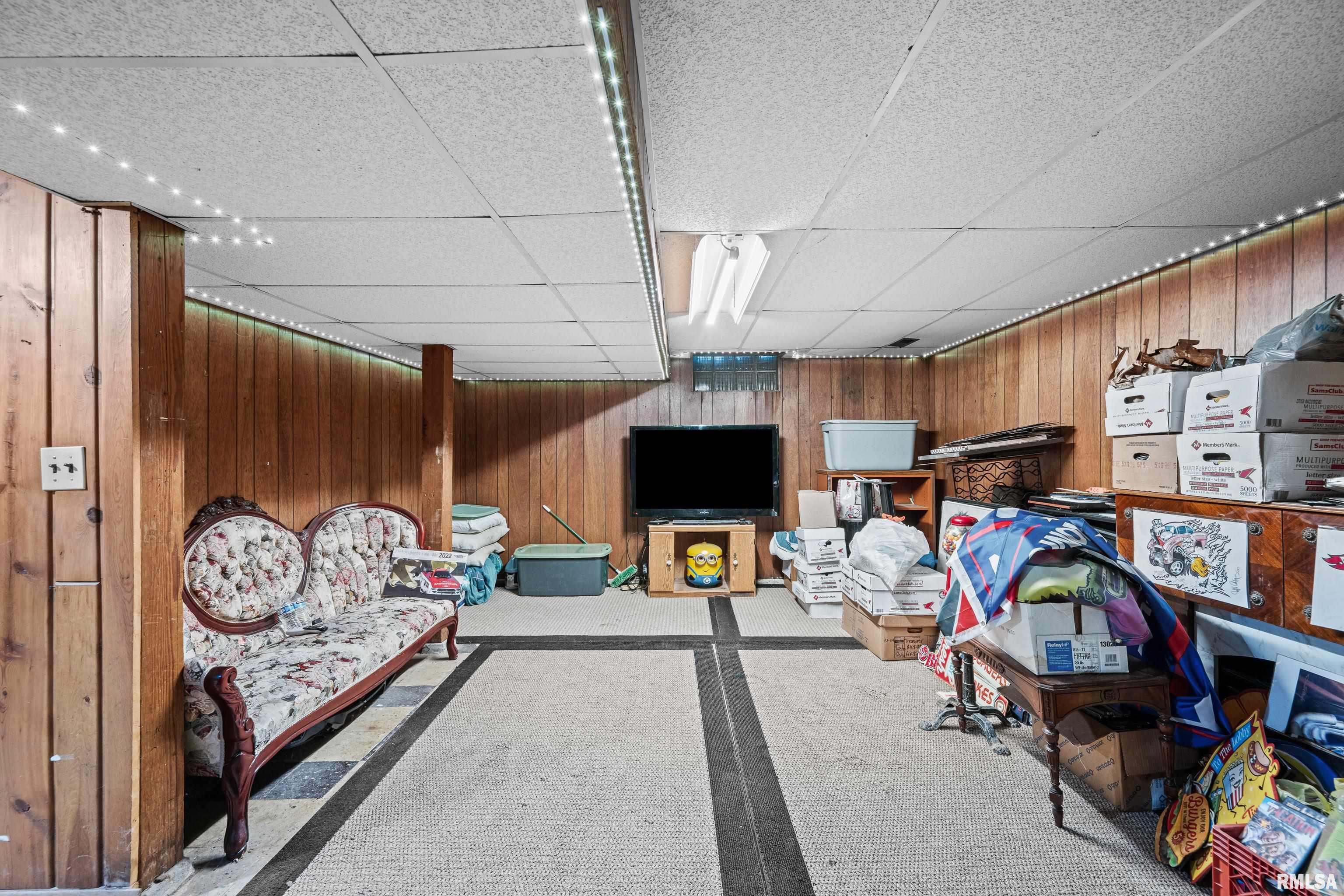 2804 38th Street, Rock Island, Illinois image 23