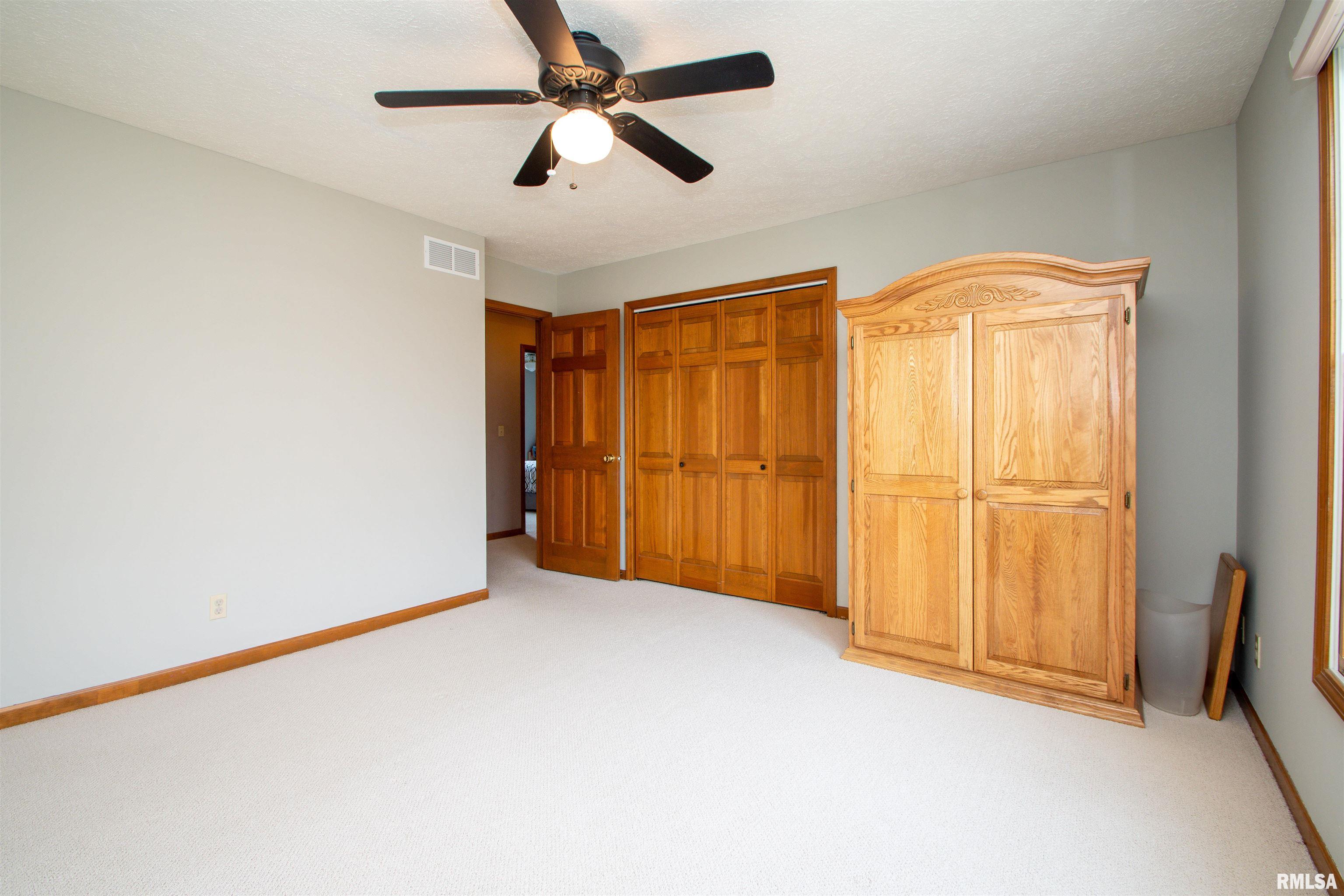 2326 W Monica Drive, Dunlap, Illinois image 48