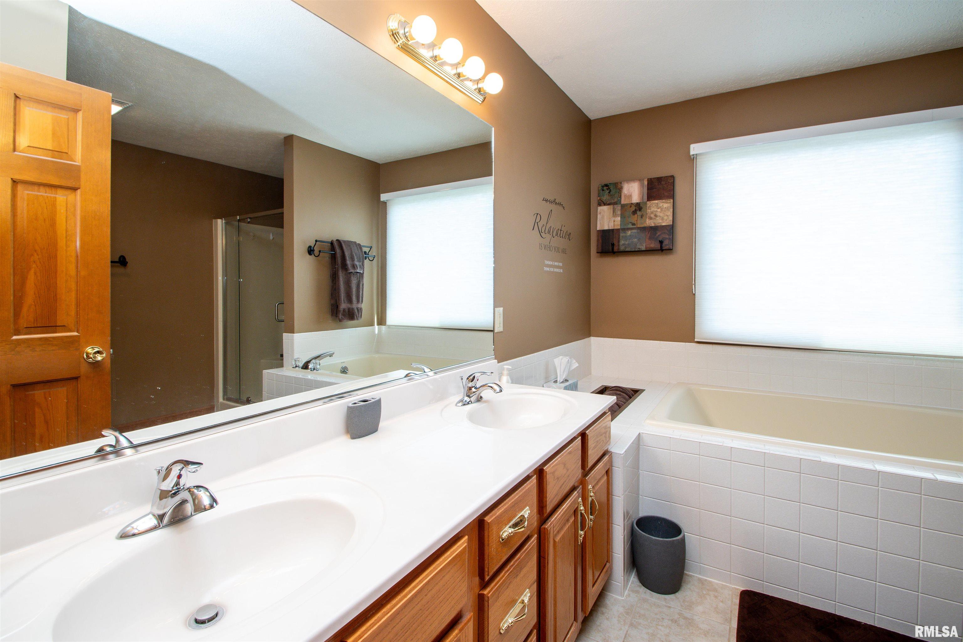 2326 W Monica Drive, Dunlap, Illinois image 33