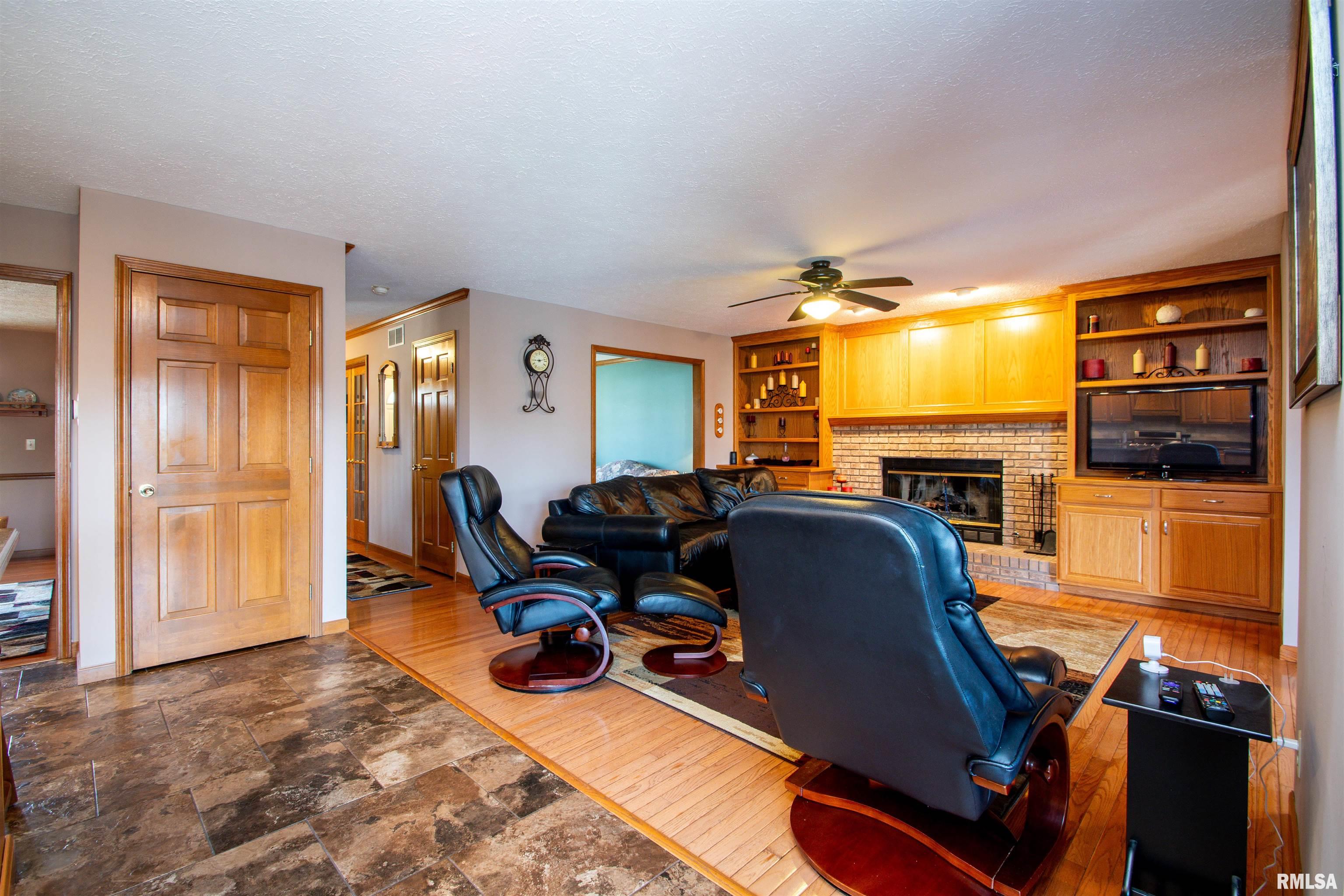 2326 W Monica Drive, Dunlap, Illinois image 15