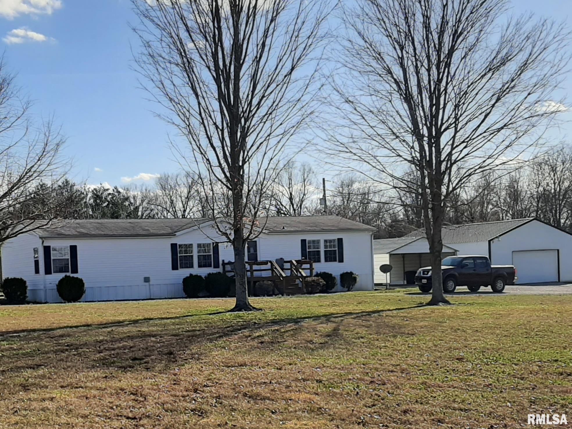 2385 W Crossroads Road, Vienna, Illinois image 2