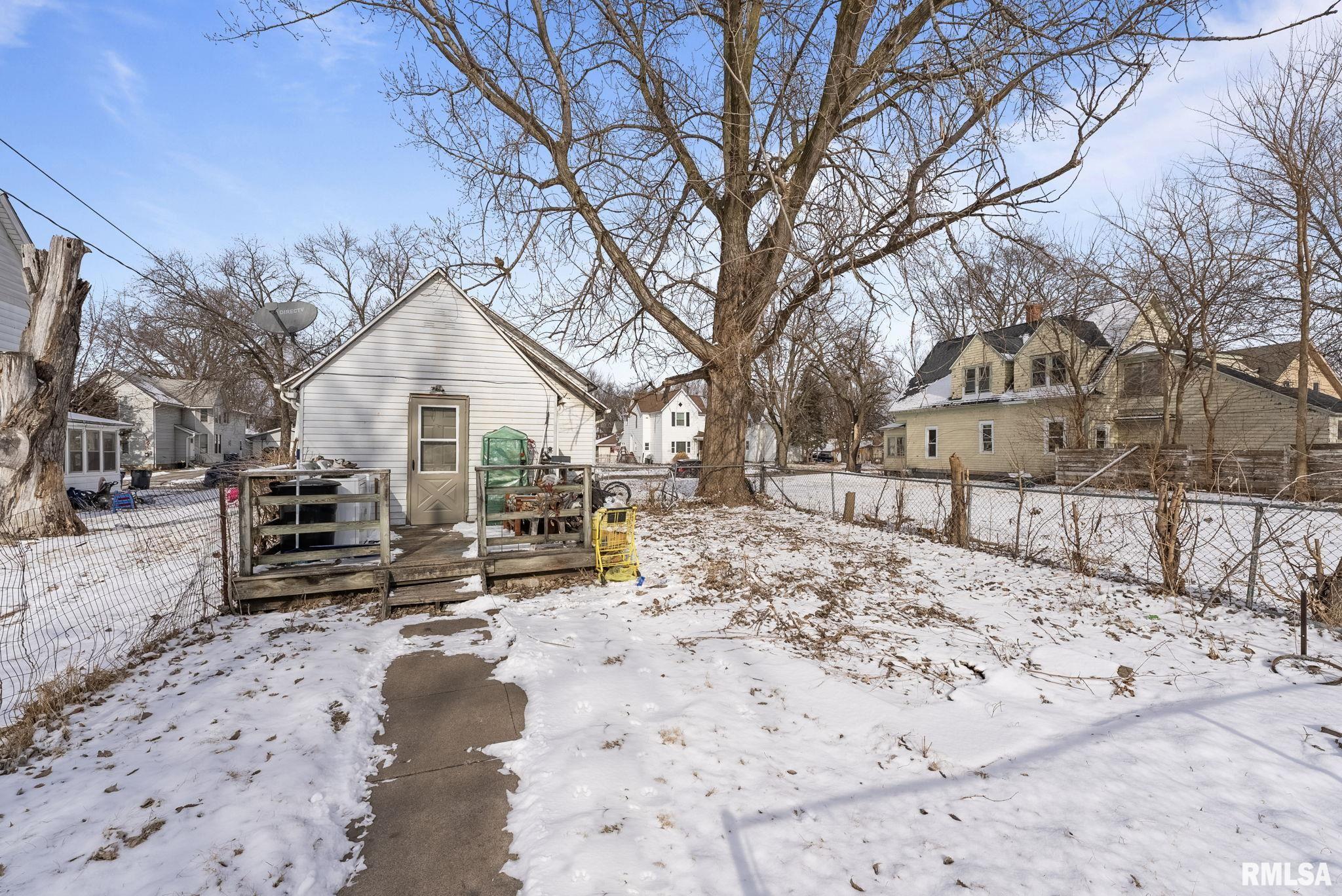 813 15th Avenue South, Clinton, Iowa image 15