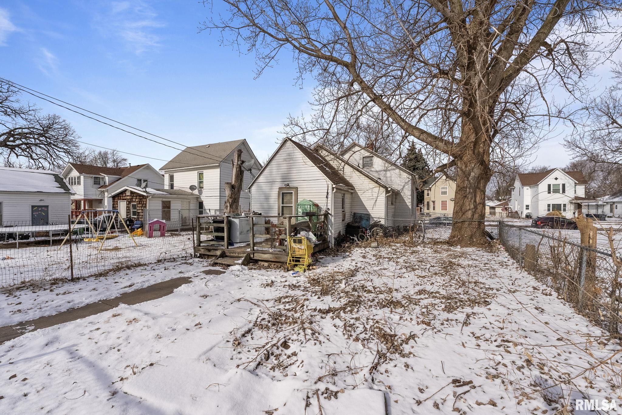 813 15th Avenue South, Clinton, Iowa image 16