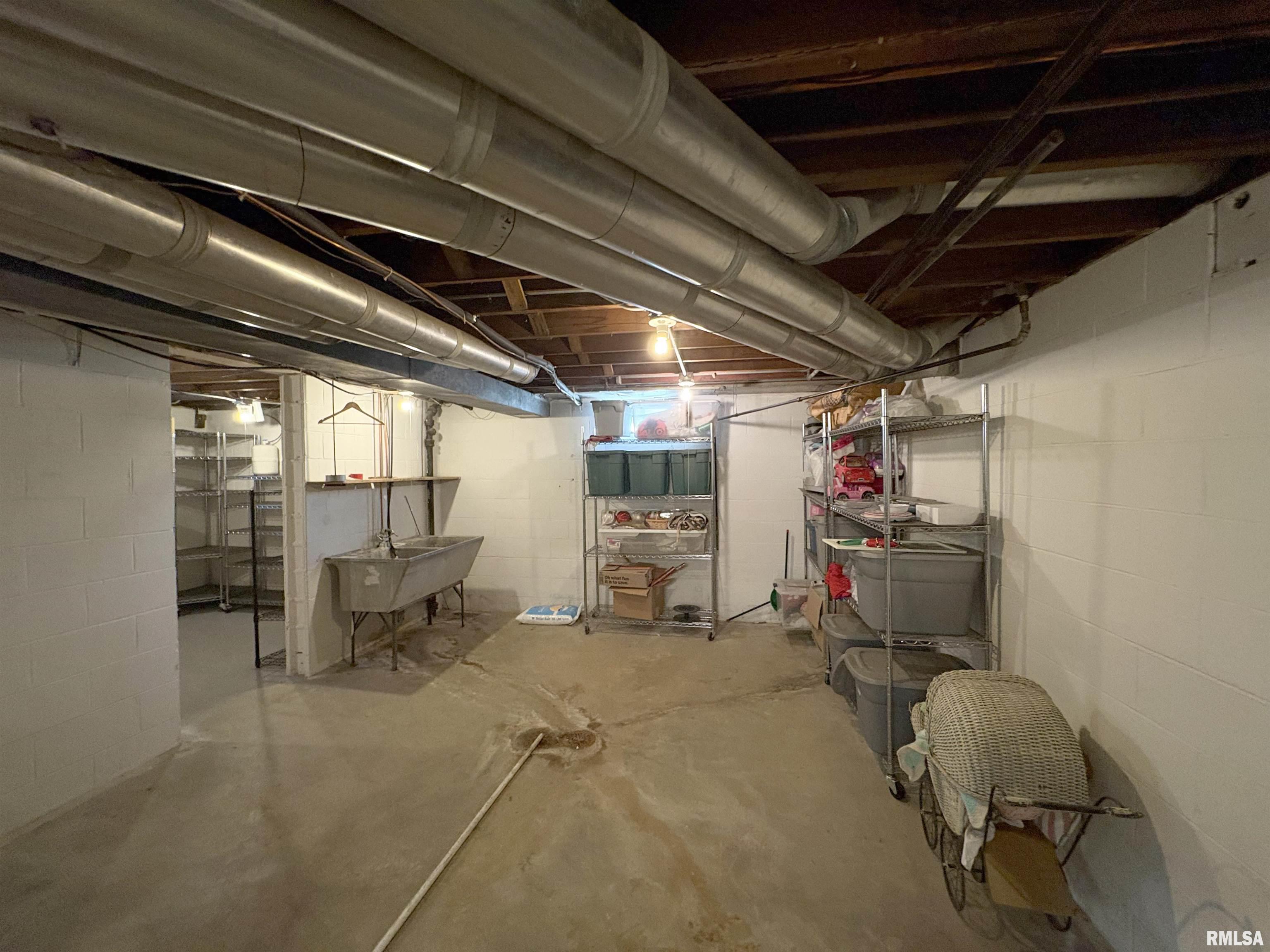 2220 W Ayres Avenue, West Peoria, Illinois image 38
