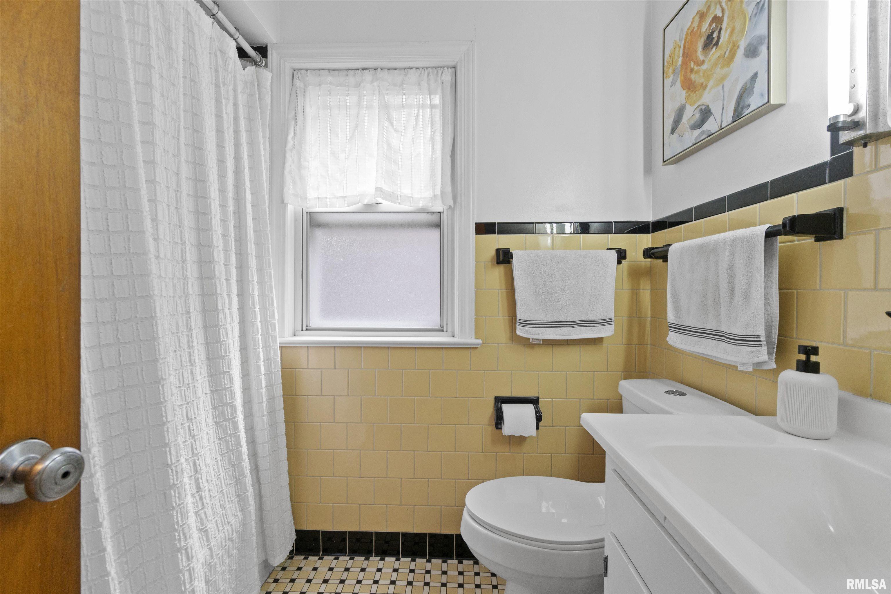2220 W Ayres Avenue, West Peoria, Illinois image 18