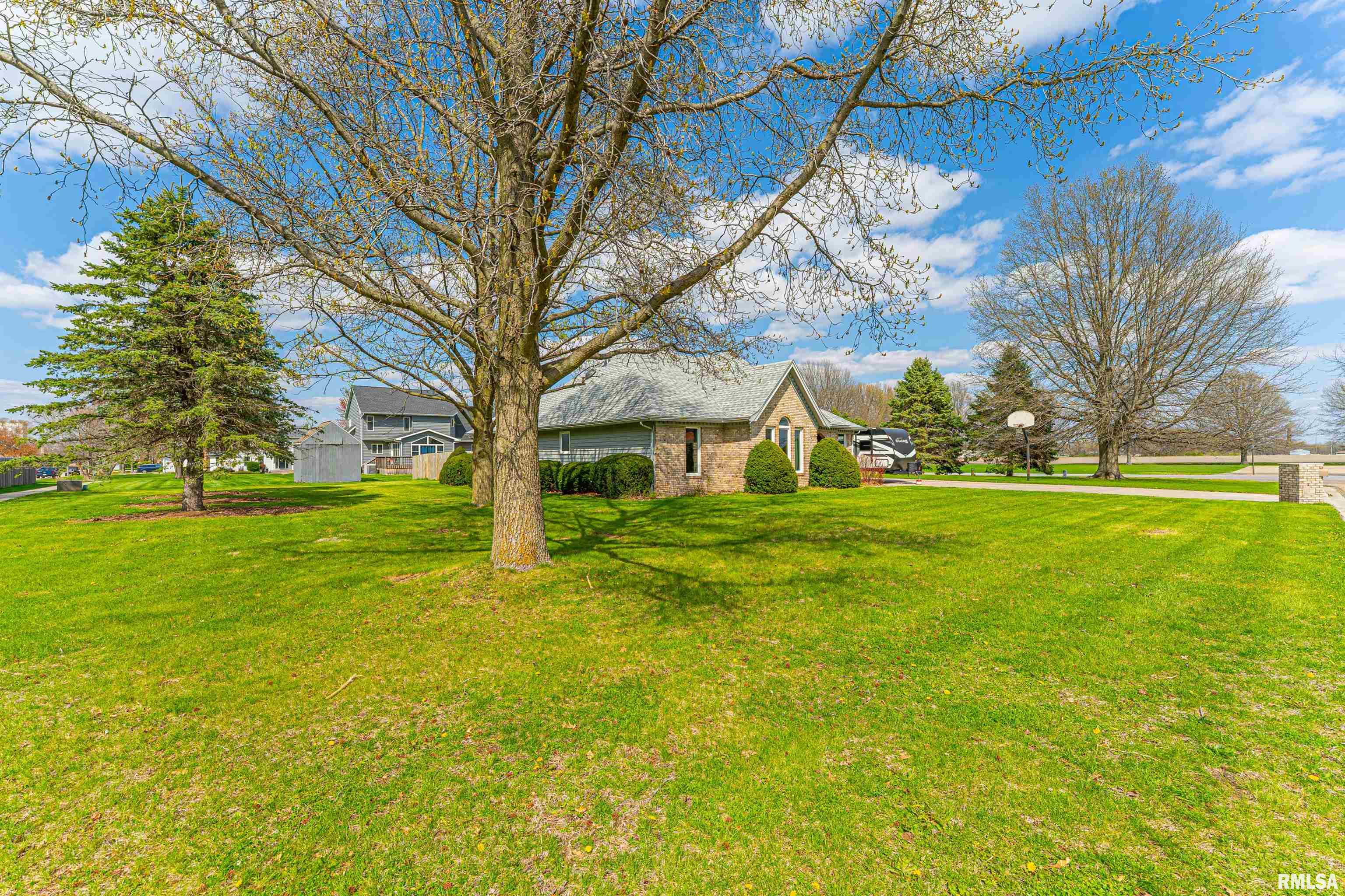 1 Maridale St, Lincoln, Illinois image 3