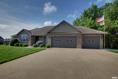 Homes For Sale - 2917 Genevieve Drive<br/> Quincy, IL 62305