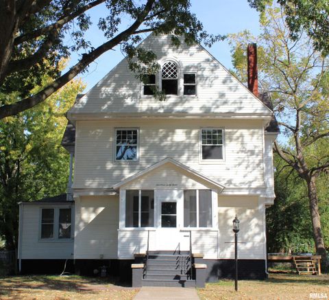 Homes For Sale - 1443 E Knox Street<br/> Knox County, Galesburg, IL 61401