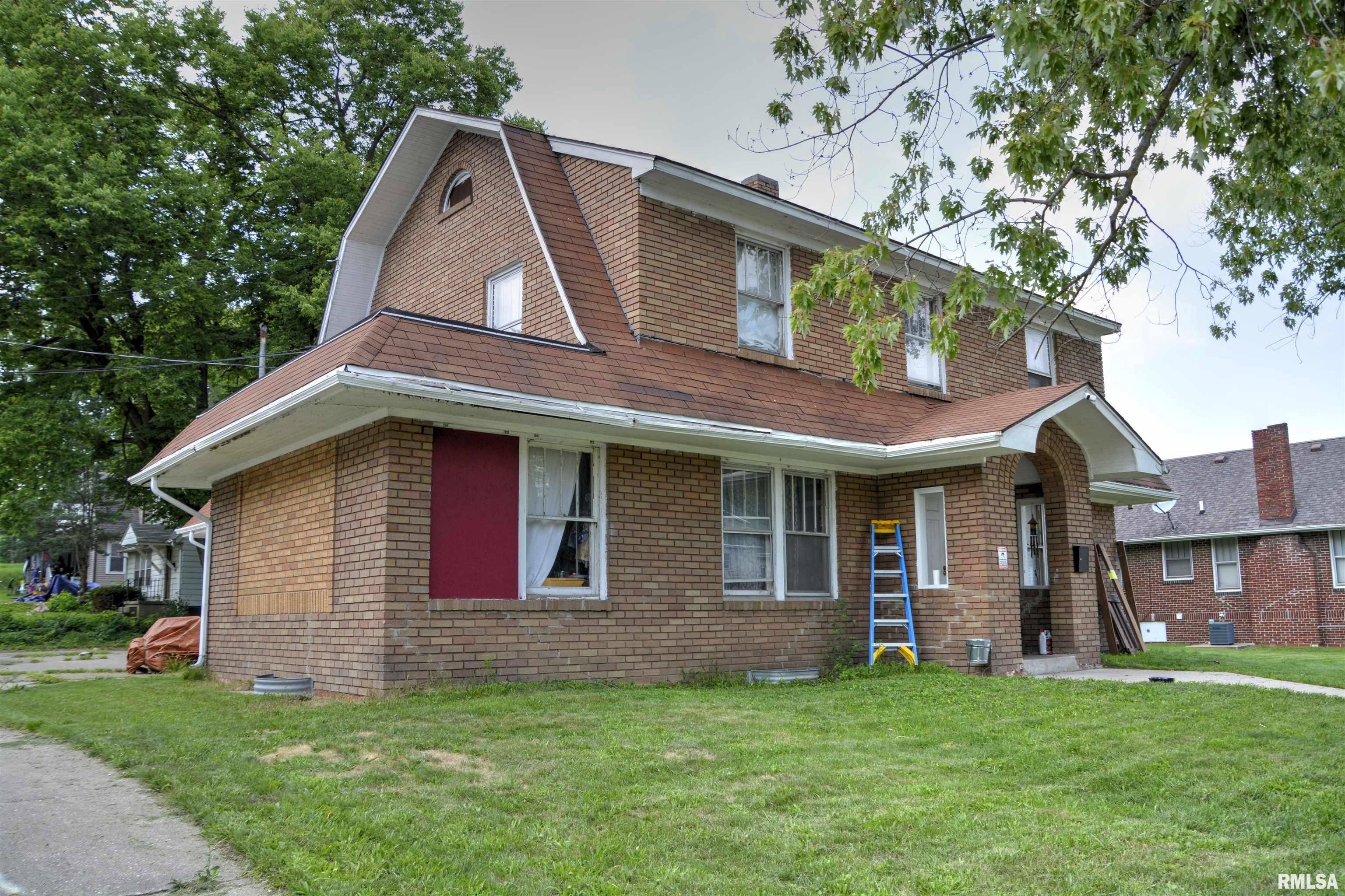 324 N Charles Street, Macomb, Illinois image 3