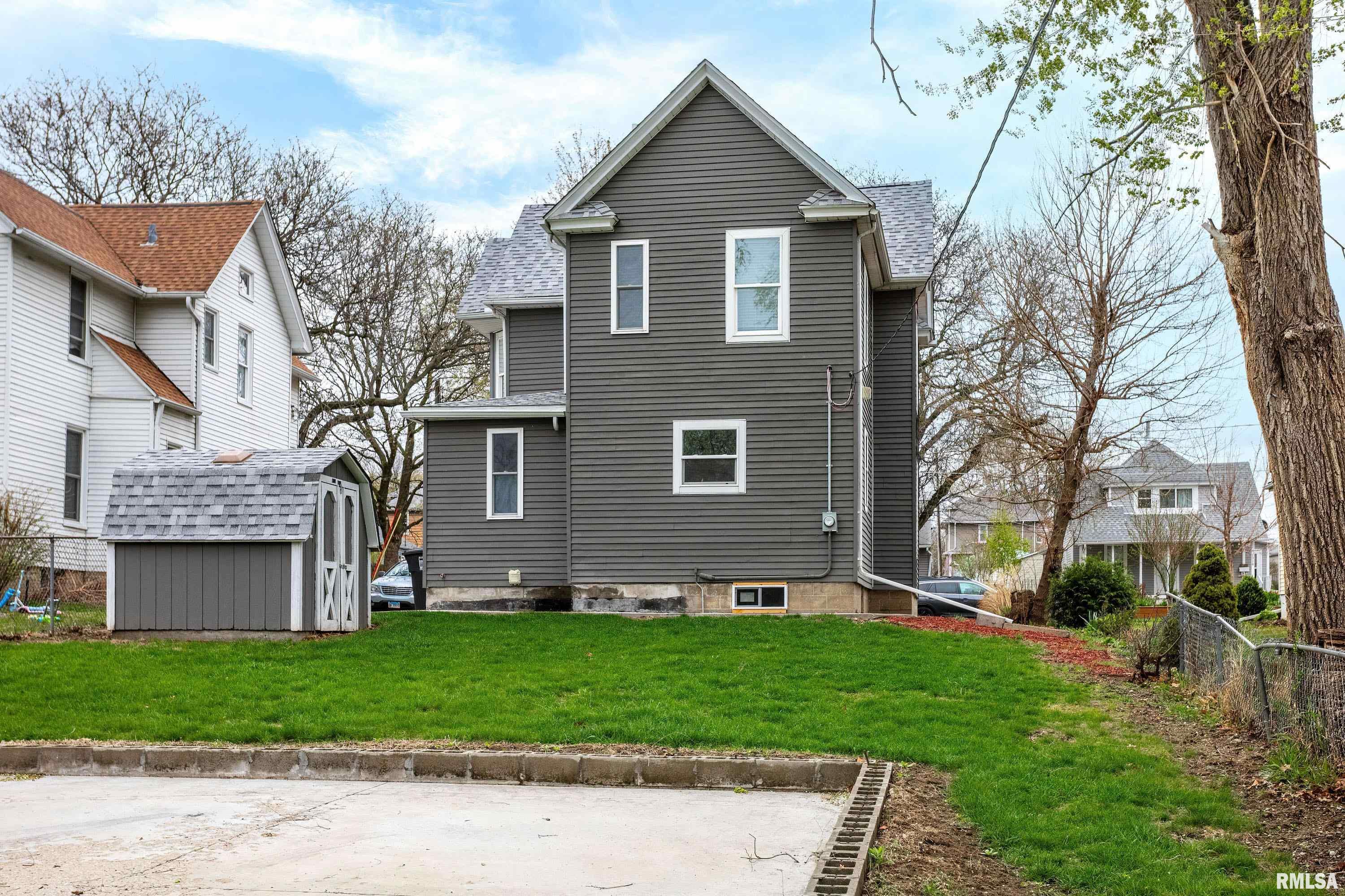 1311 3rd Street A, Moline, Illinois image 36