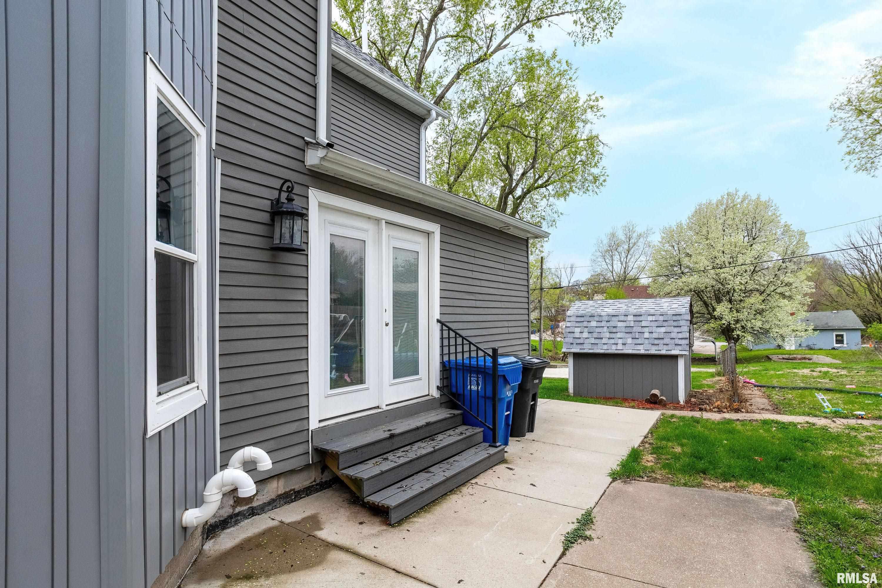 1311 3rd Street A, Moline, Illinois image 33