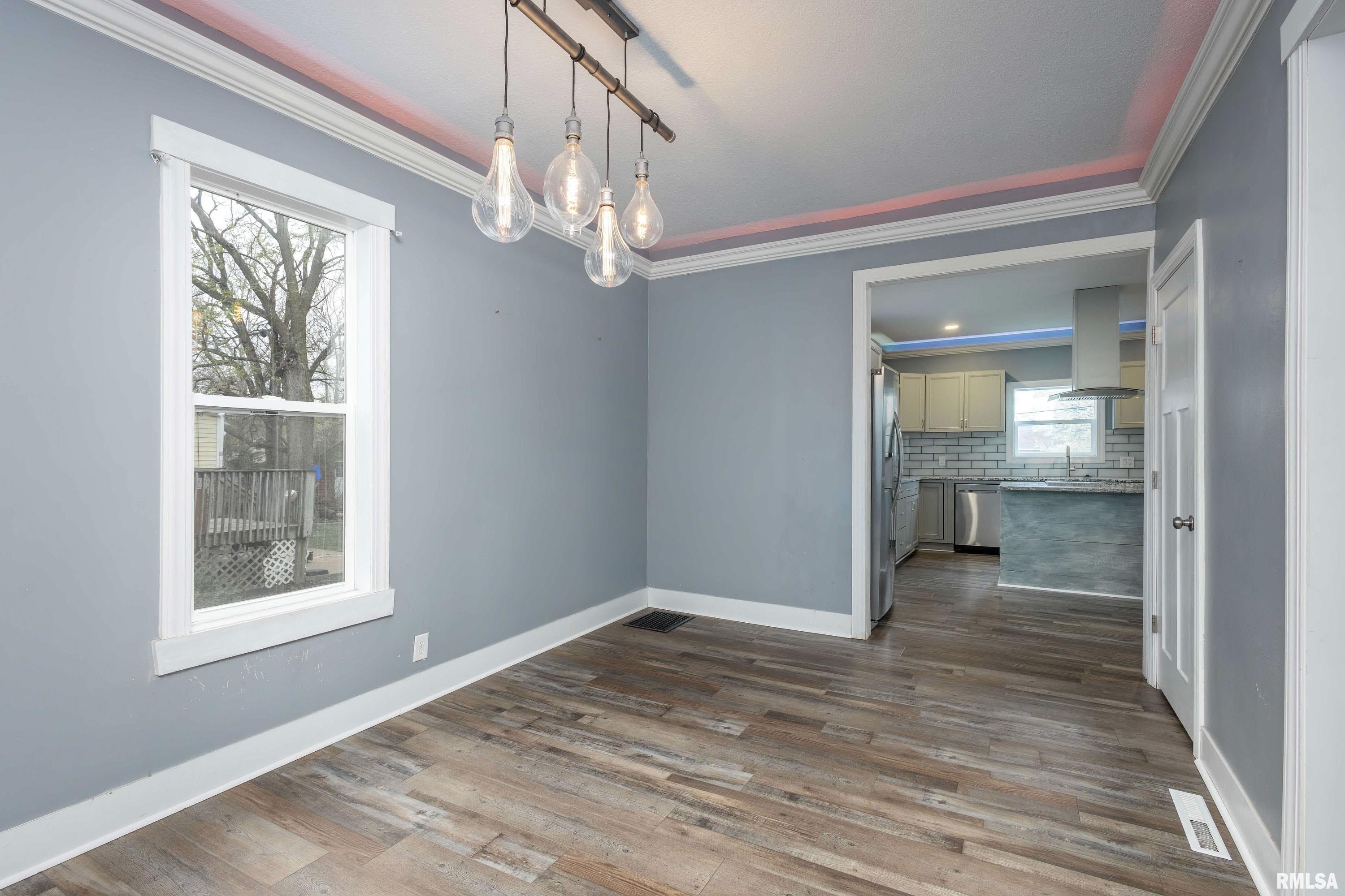 1311 3rd Street A, Moline, Illinois image 11
