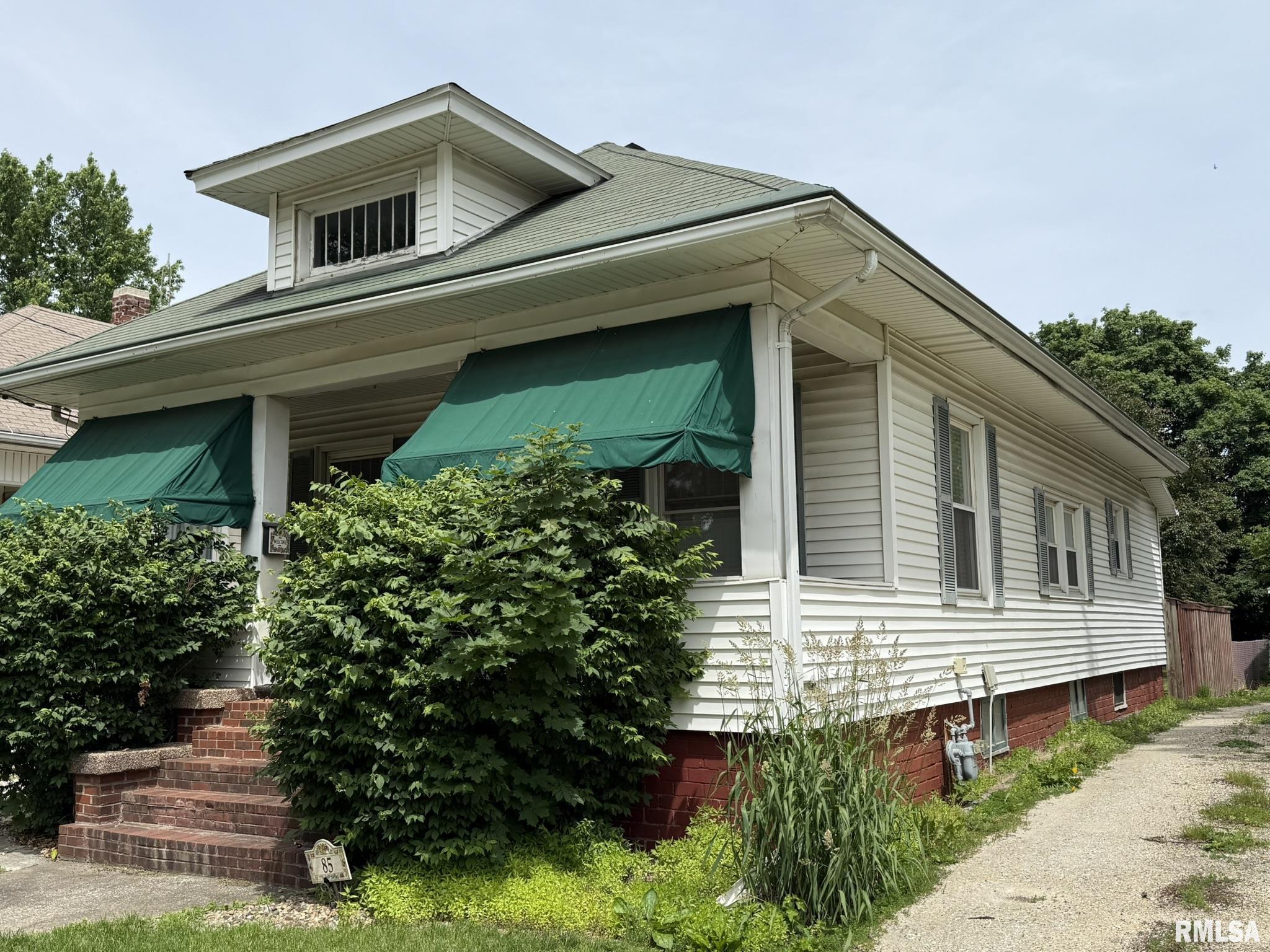 85 Phillips Street, Galesburg, Illinois image 2