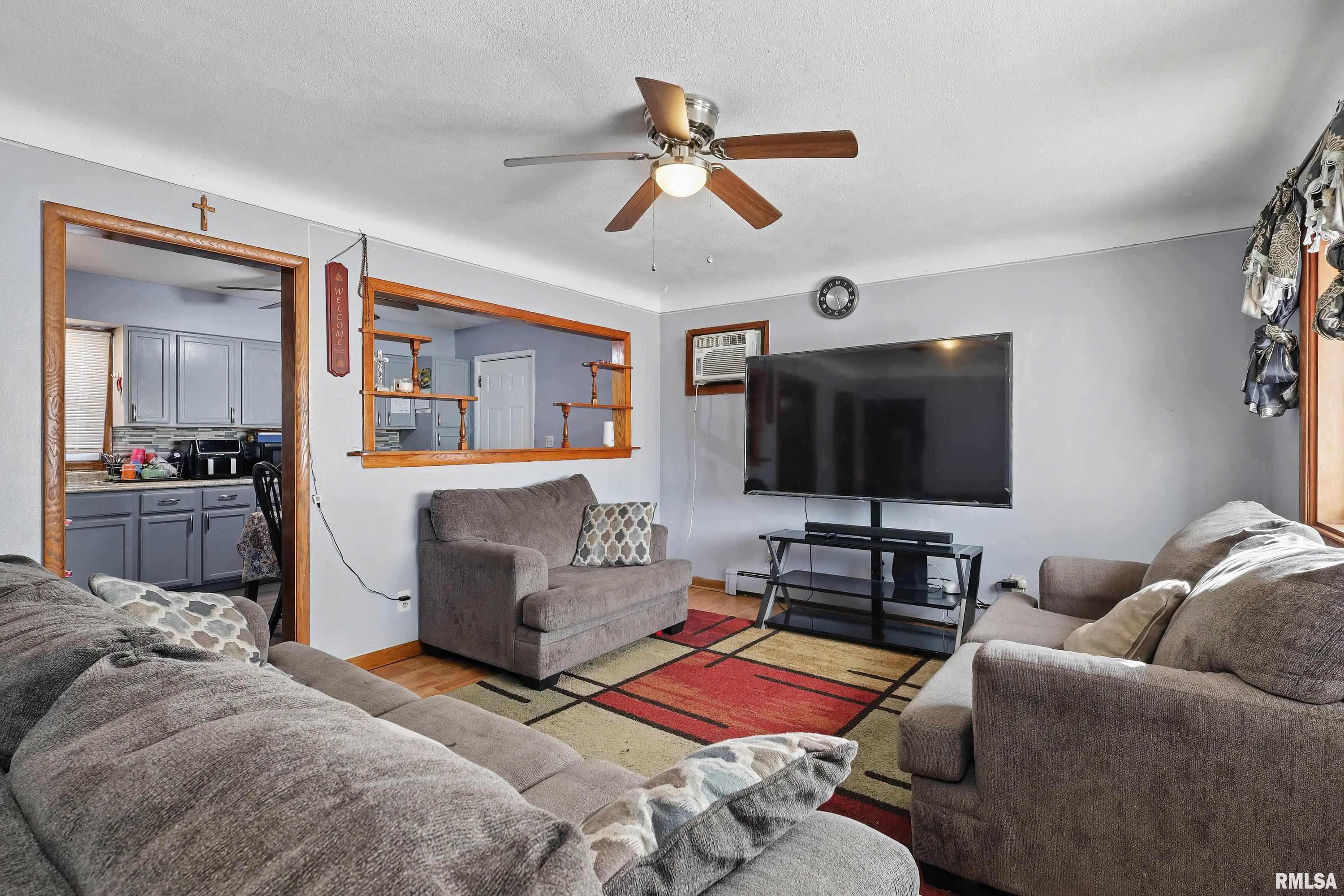 105 27th Avenue, East Moline, Illinois image 7