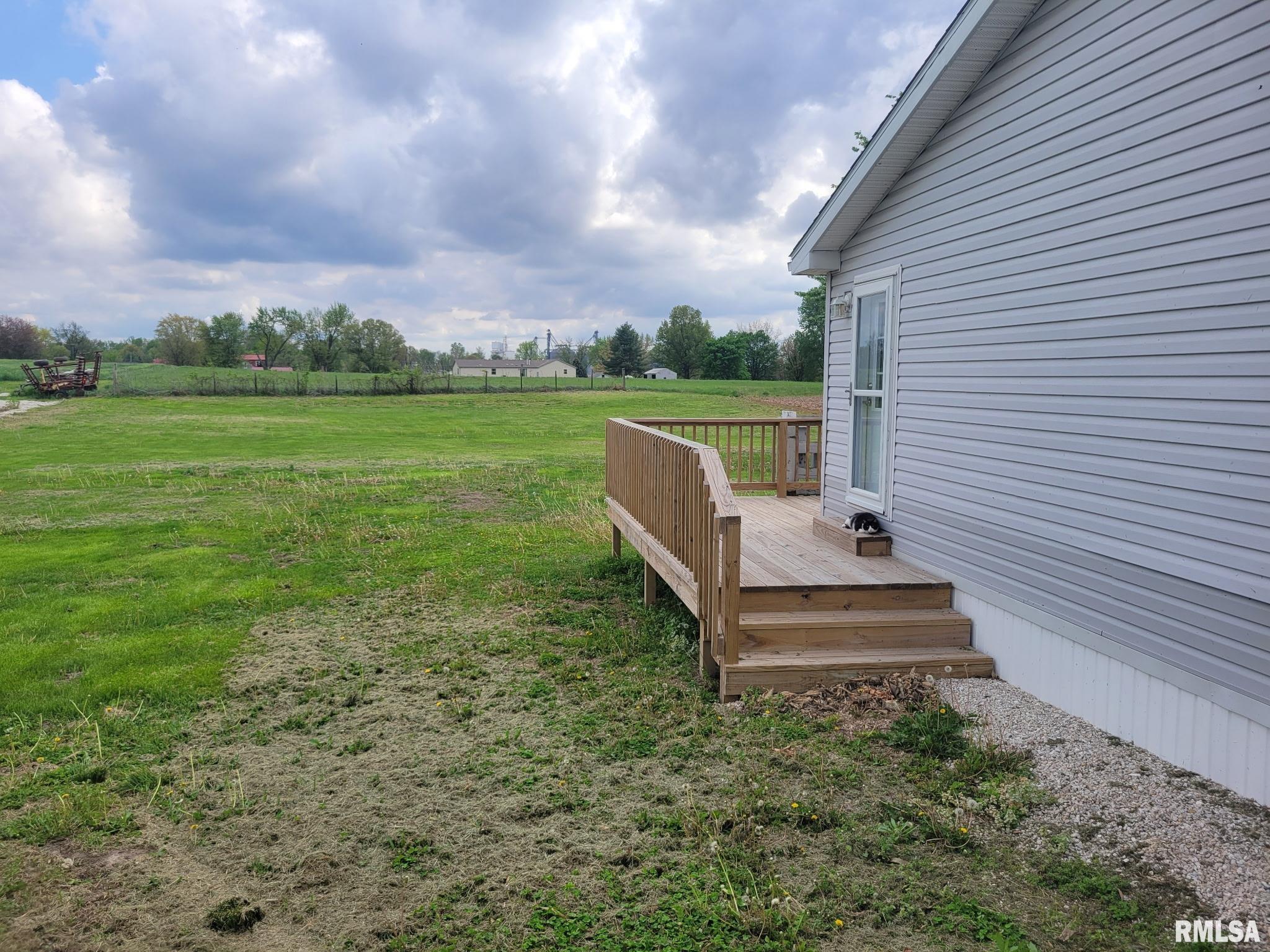 715 W Webster Street, Griggsville, Illinois image 40