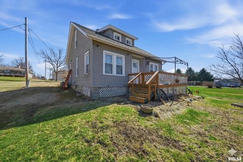 Homes For Sale - 206 N Washington Street<br/> Washburn, IL 61570