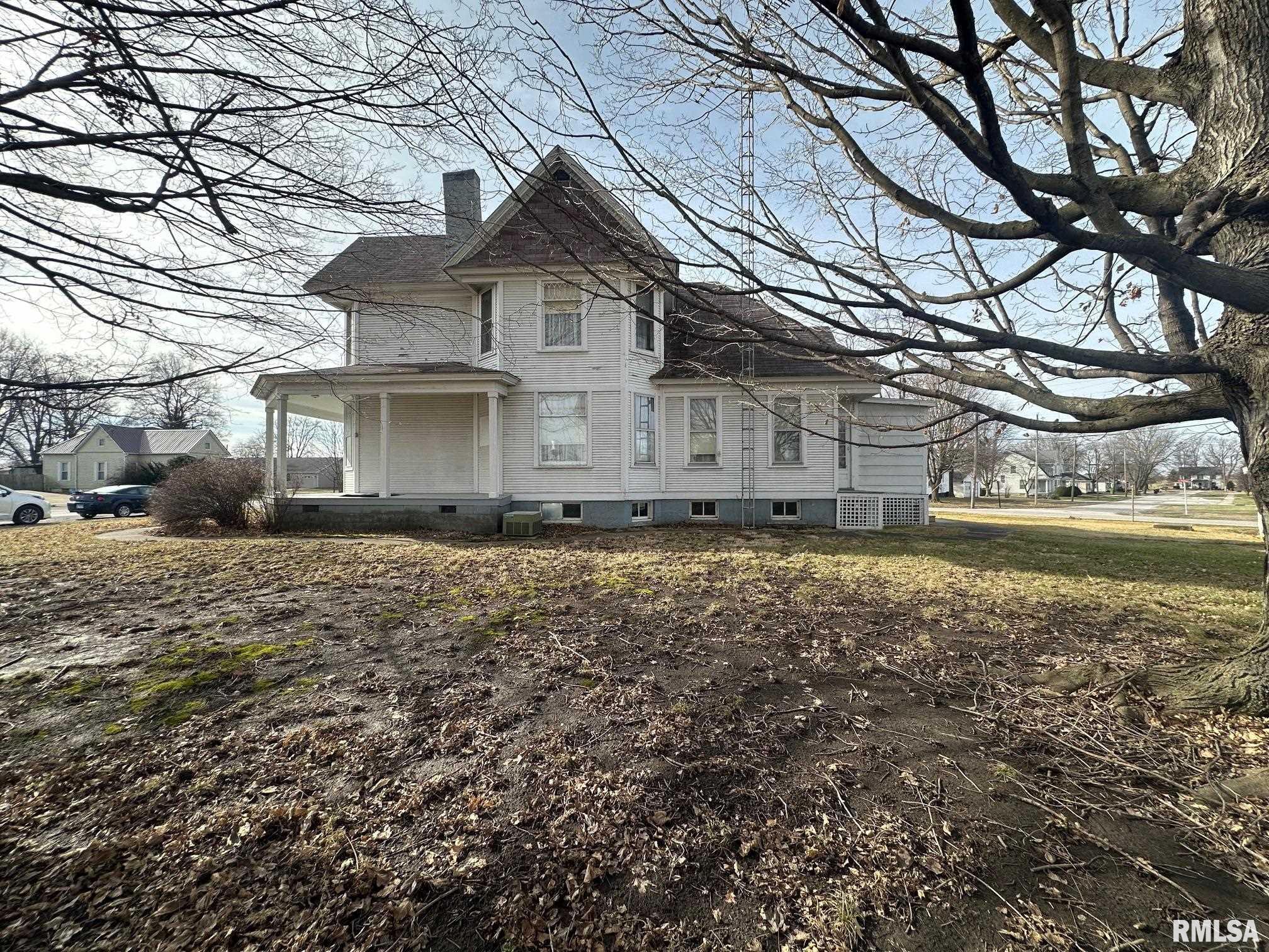 305 Carlin Street, Morrisonville, Illinois image 19