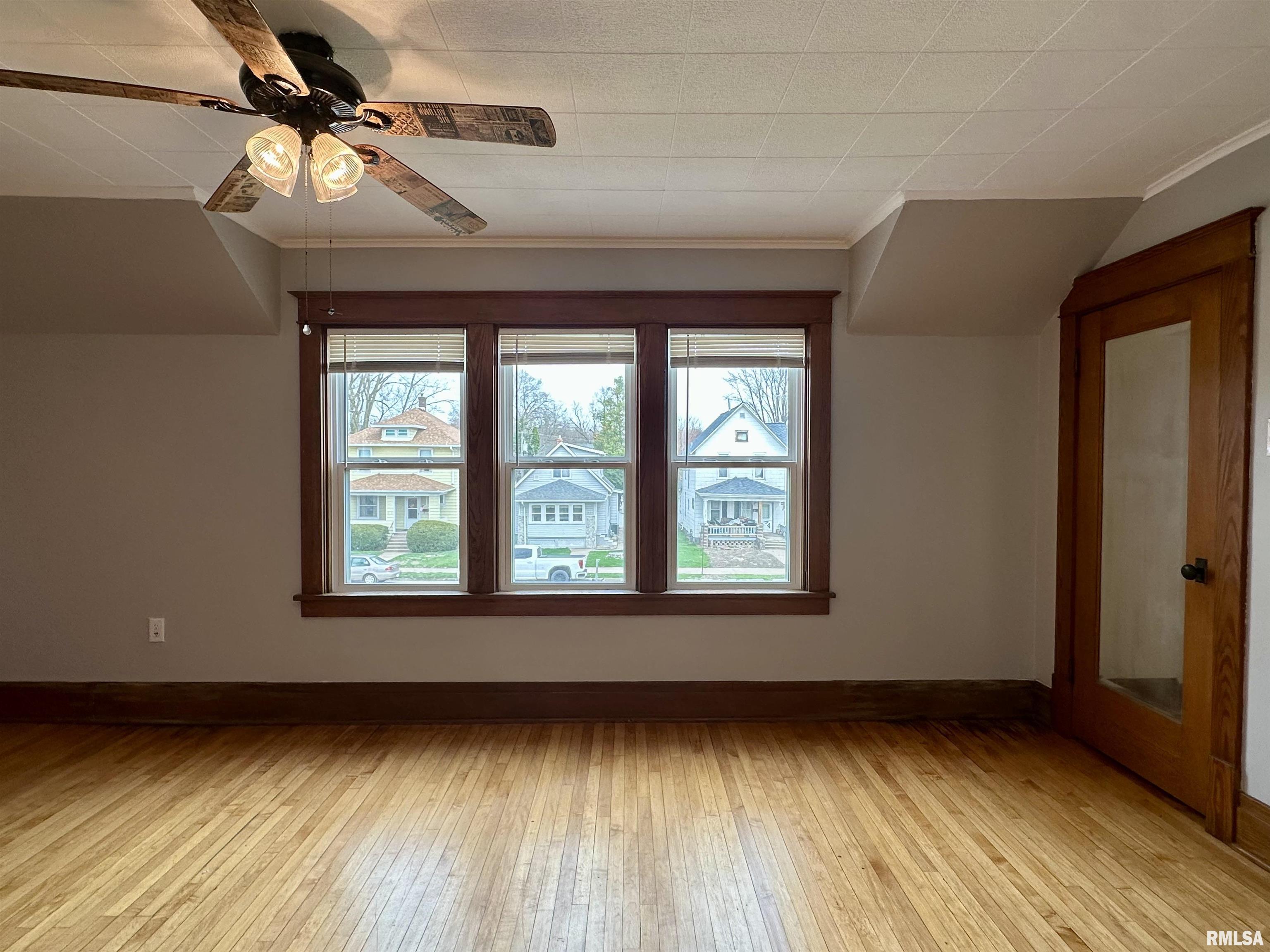811 7th Avenue South, Clinton, Iowa image 26