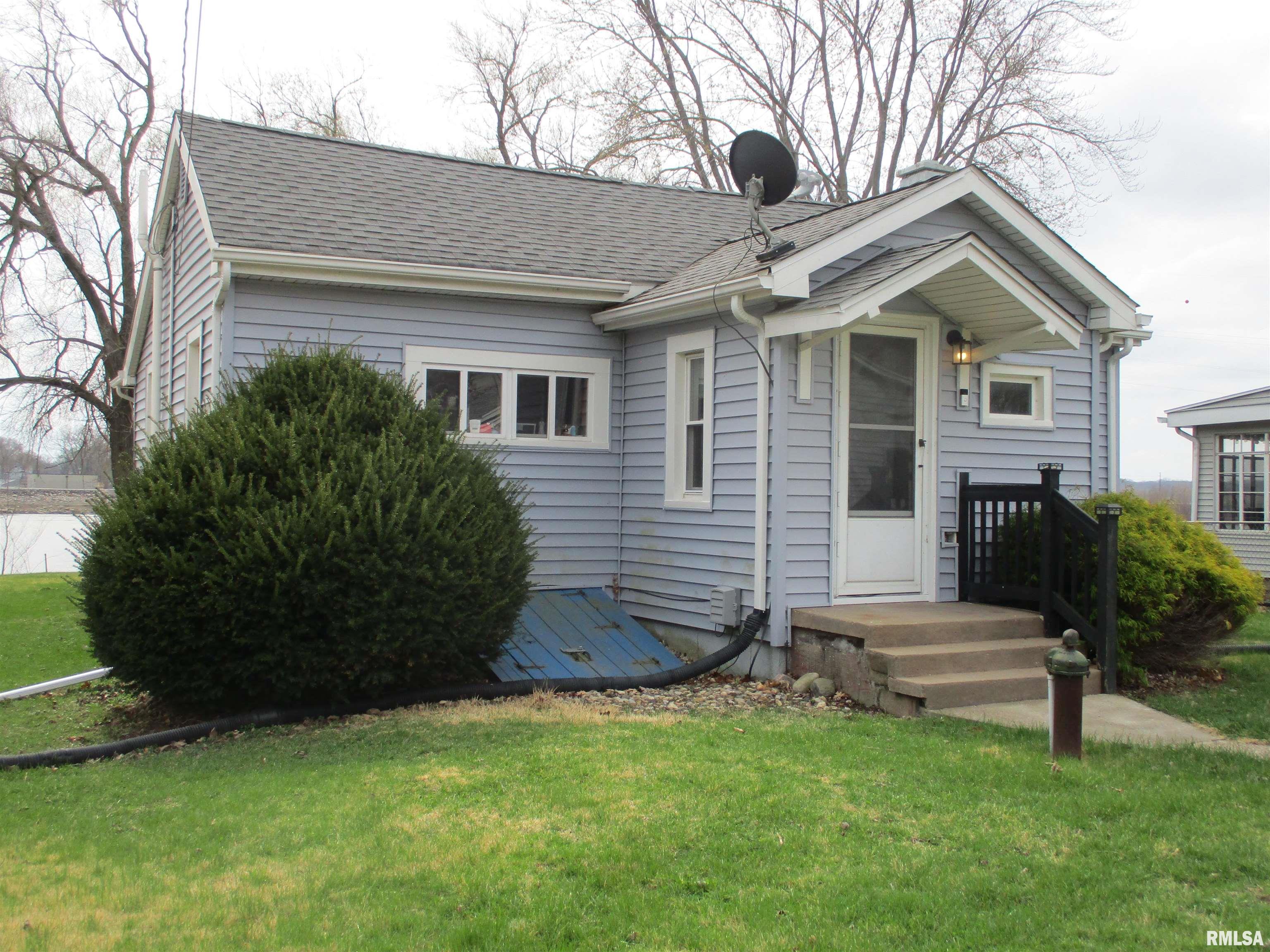 530 Island Avenue, East Moline, Illinois image 29