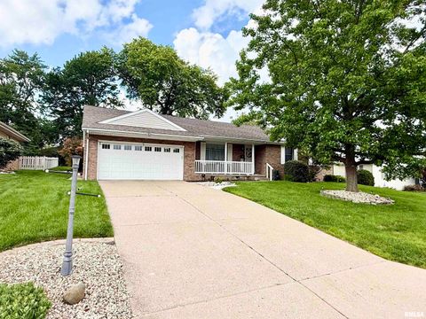 Homes For Sale - 1637 W Gaylord Avenue<br/> Peoria County, Peoria, IL 61614