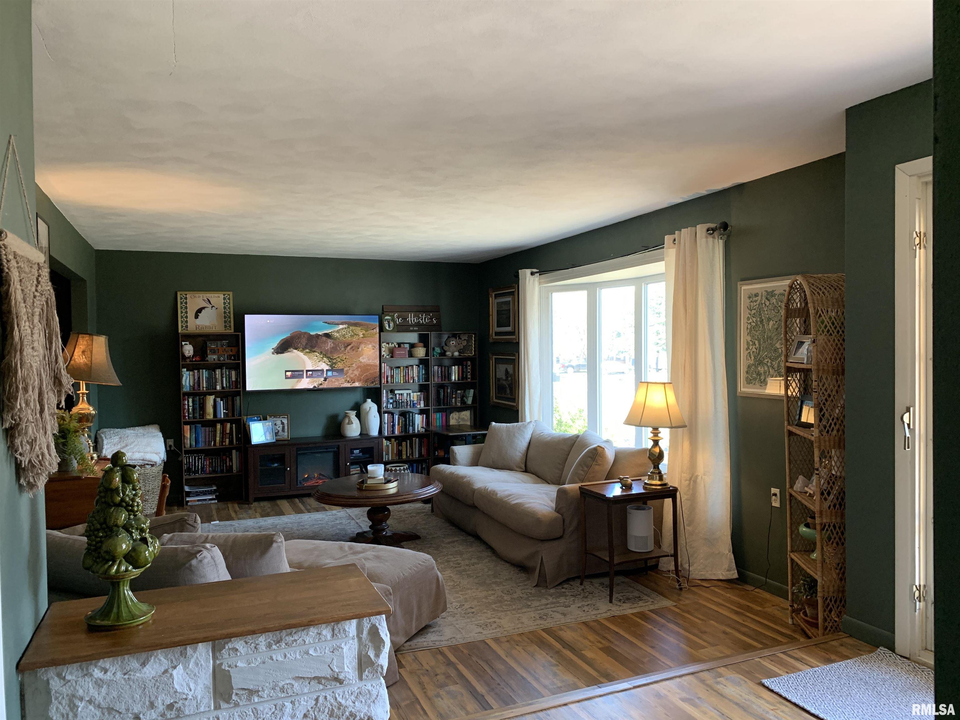 7 Greenbriar Drive, Jacksonville, Illinois image 27