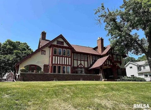 Apartment For Rent - 611 W High Street #UNIT E<br/> Peoria County, Peoria, IL 61606