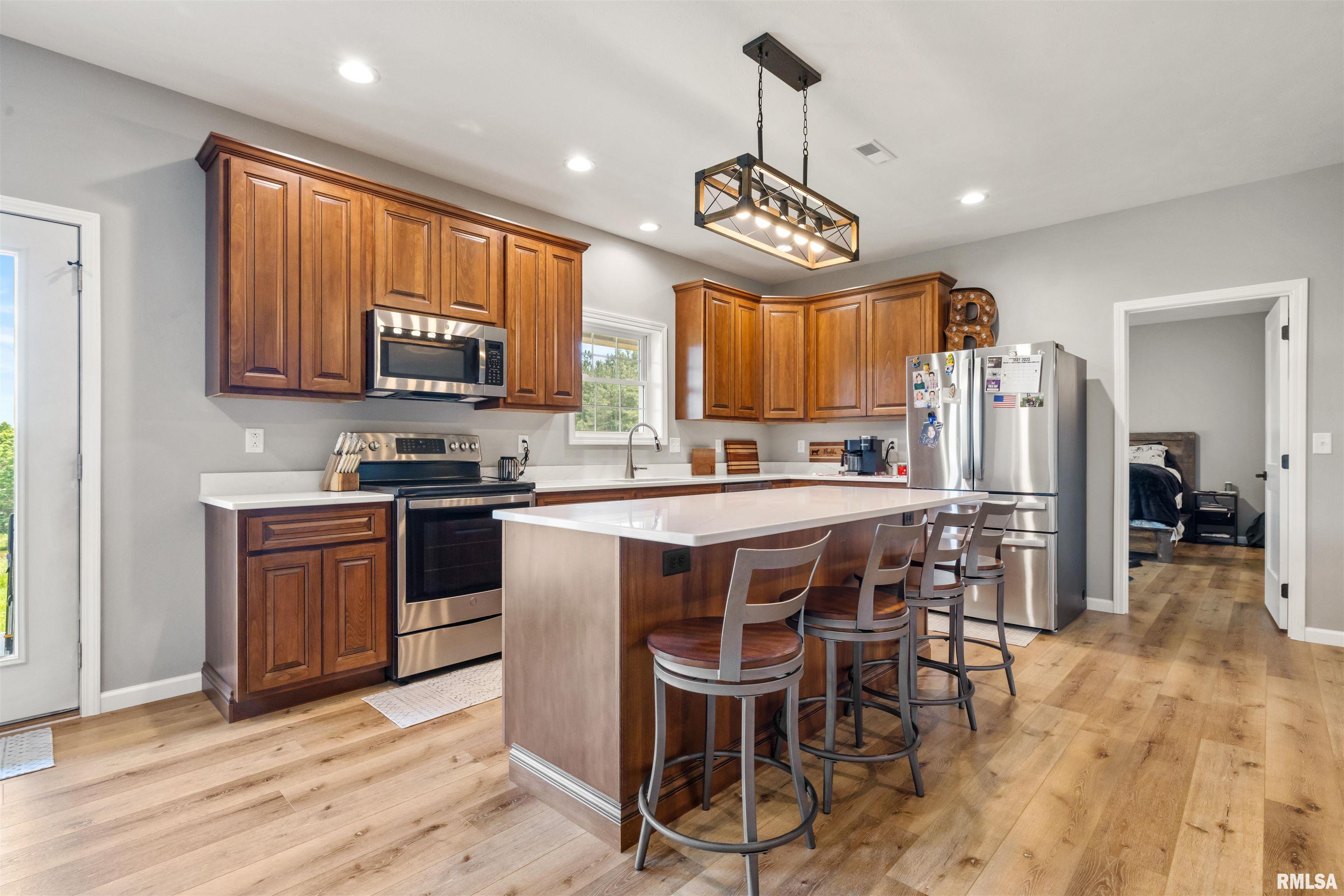 142 Oak Road, Harrisburg, Illinois image 12