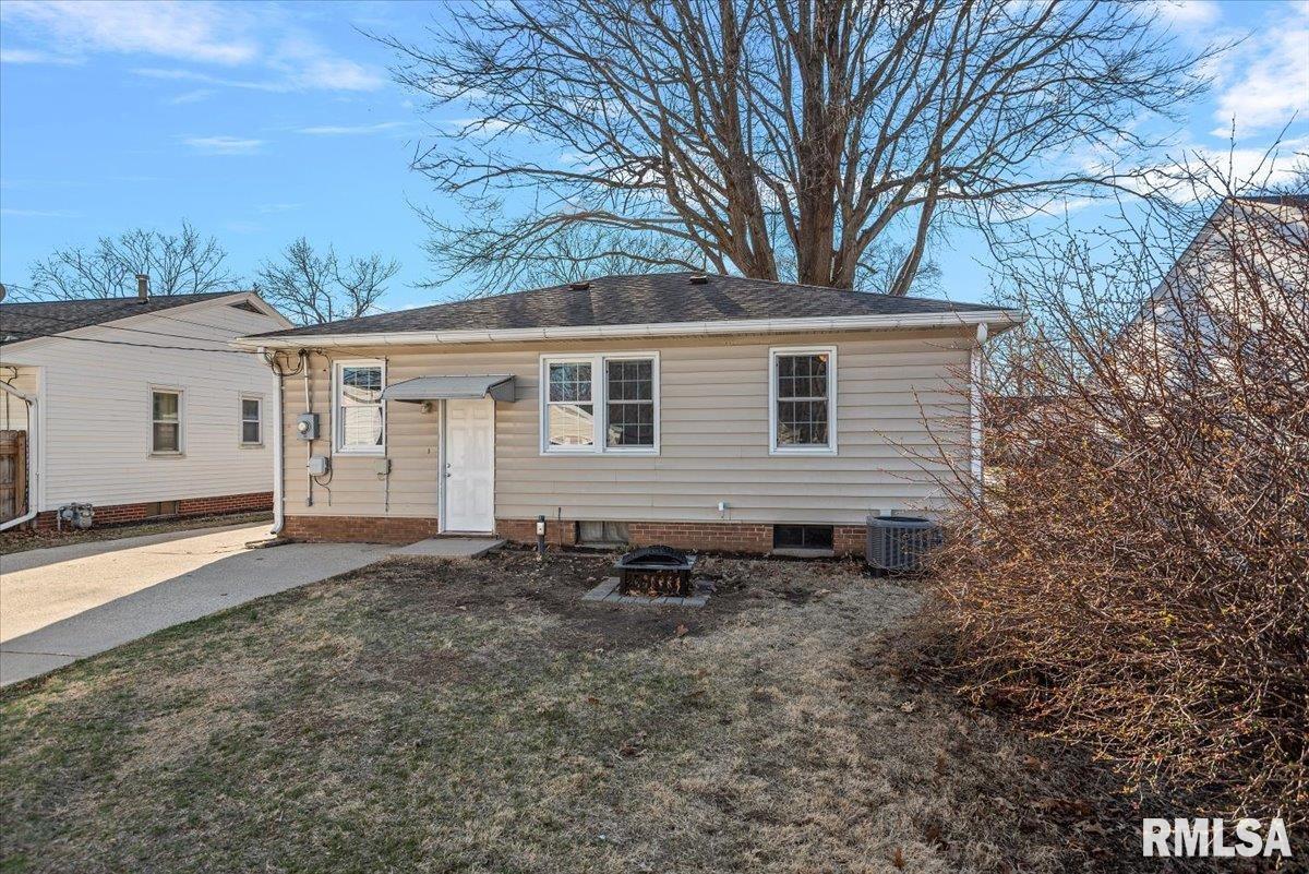 2524 S Walnut Street, Springfield, Illinois image 27