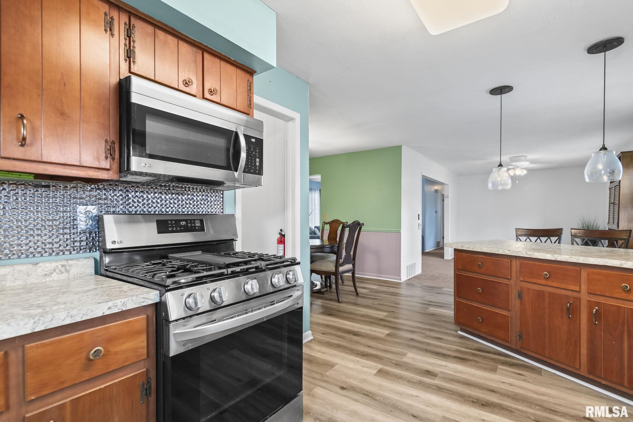 309 Bens Drive, Chatham, Illinois image 10