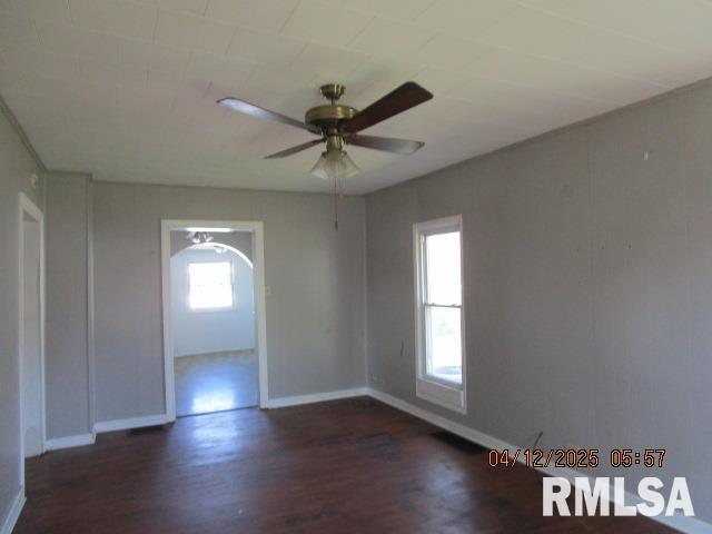 307 W 7th Street, West Frankfort, Illinois image 3