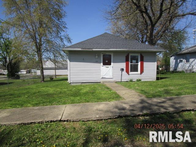 307 W 7th Street, West Frankfort, Illinois image 1