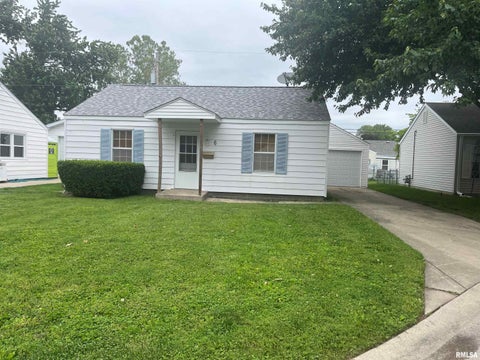 Homes For Sale - 6 Reed Court<br/> Sangamon County, Springfield, IL 62704
