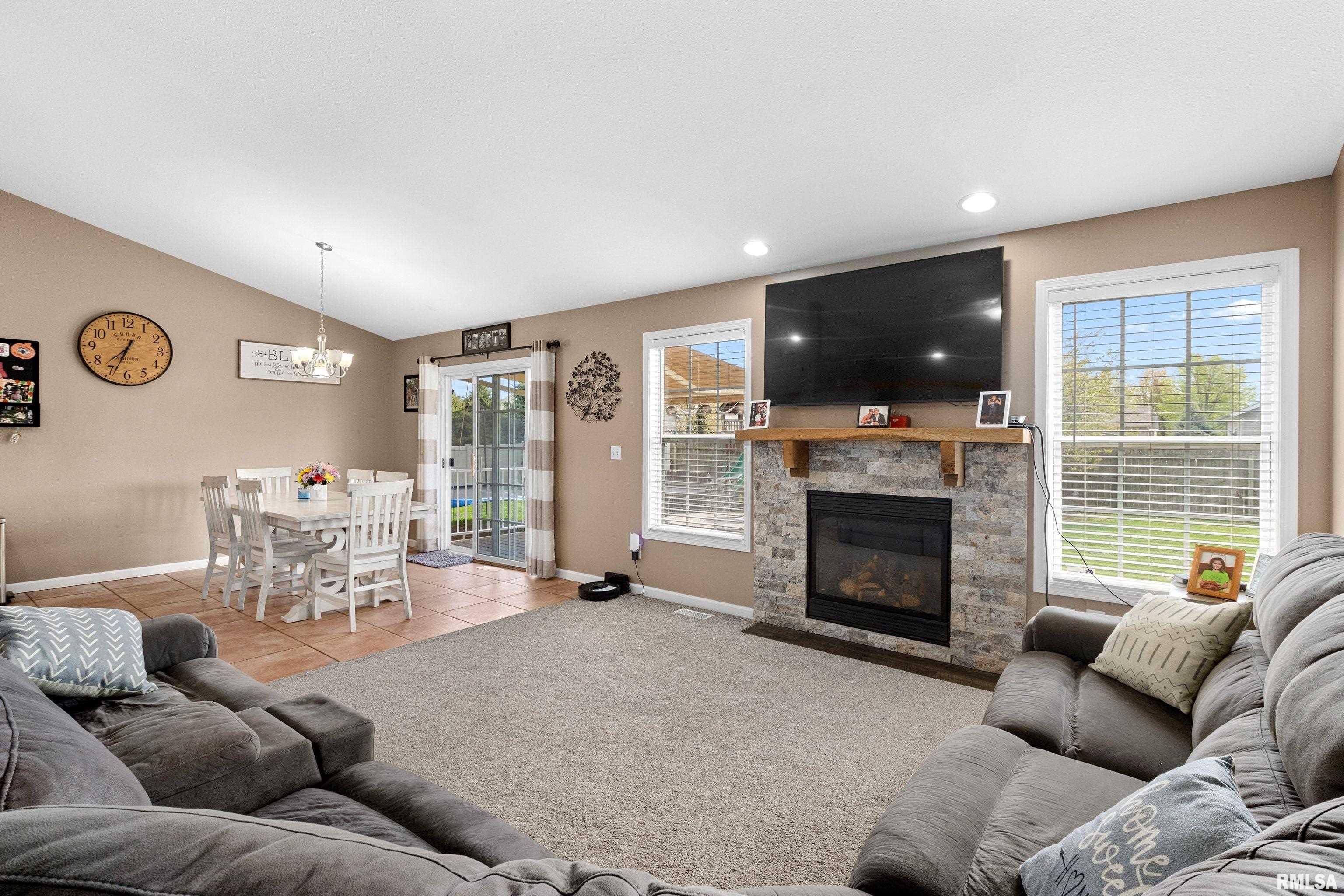 1204 W Cloverdale Road, Chillicothe, Illinois image 6