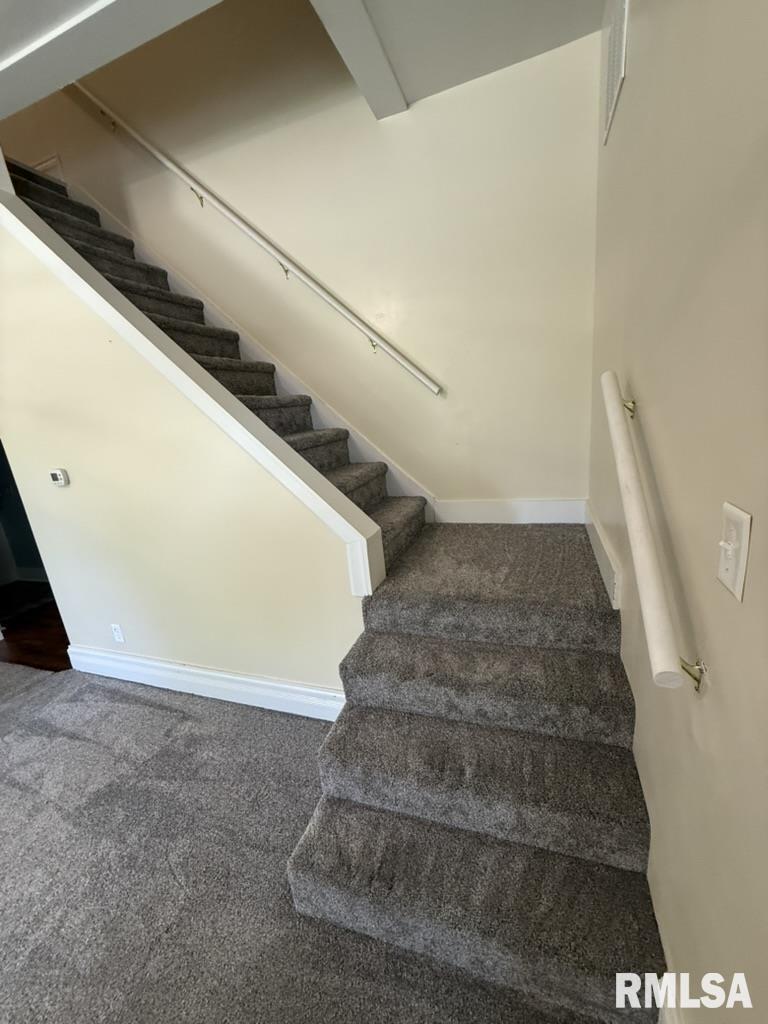 618 S Johnson Street, Macomb, Illinois image 14