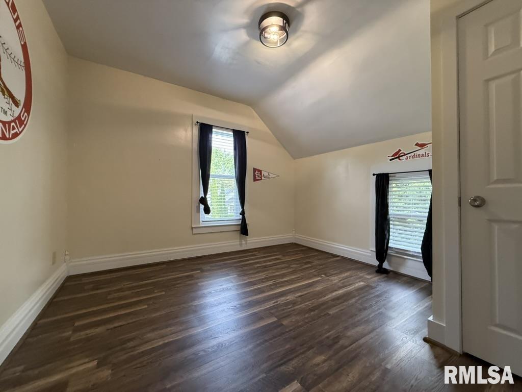 618 S Johnson Street, Macomb, Illinois image 20